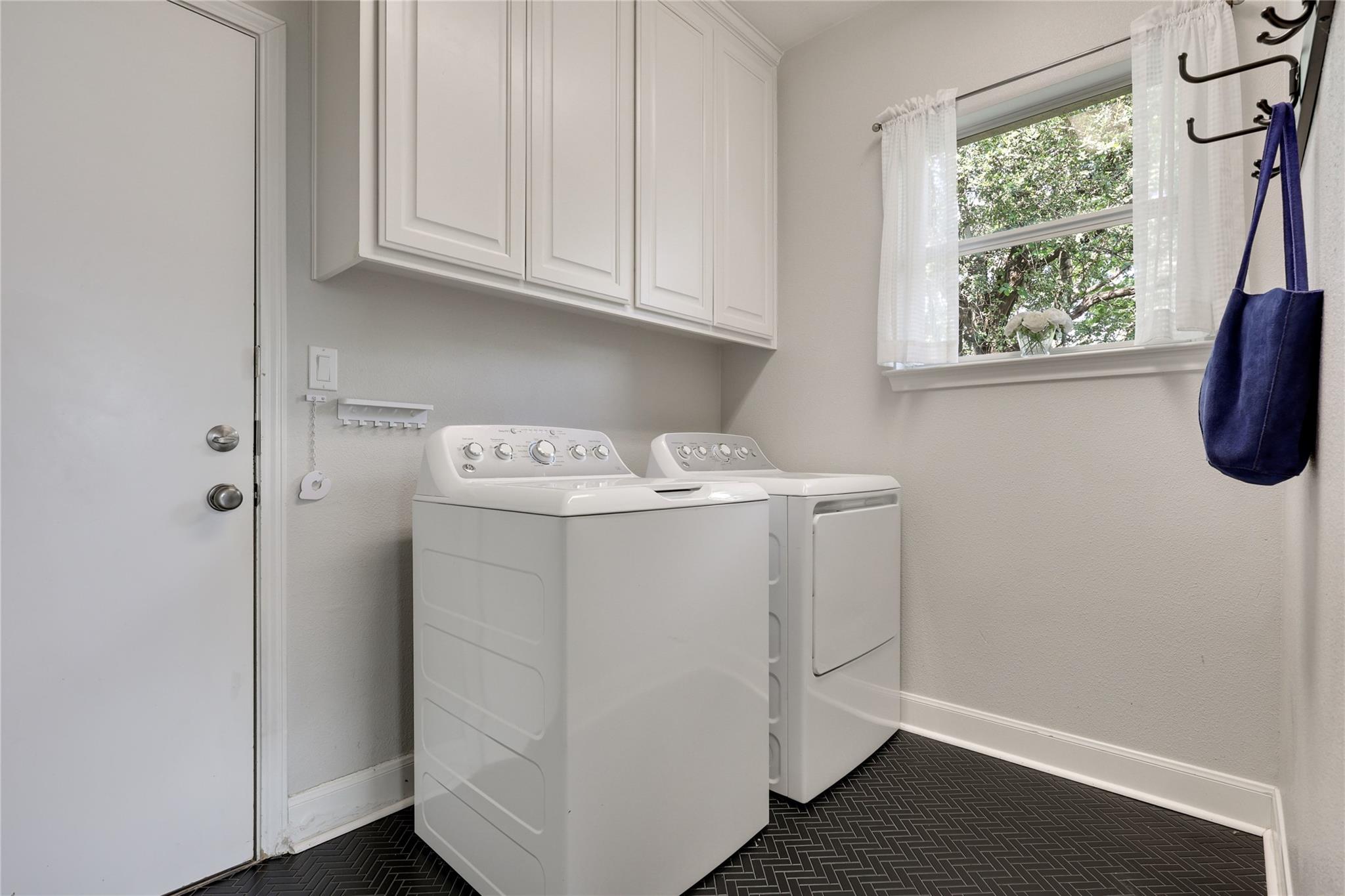 6403 Copperlily Cv, Austin, TX 78759