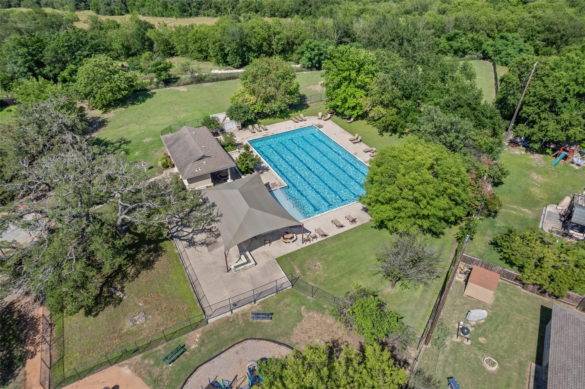 1824 Red Rock Dr, Round Rock, TX 78665