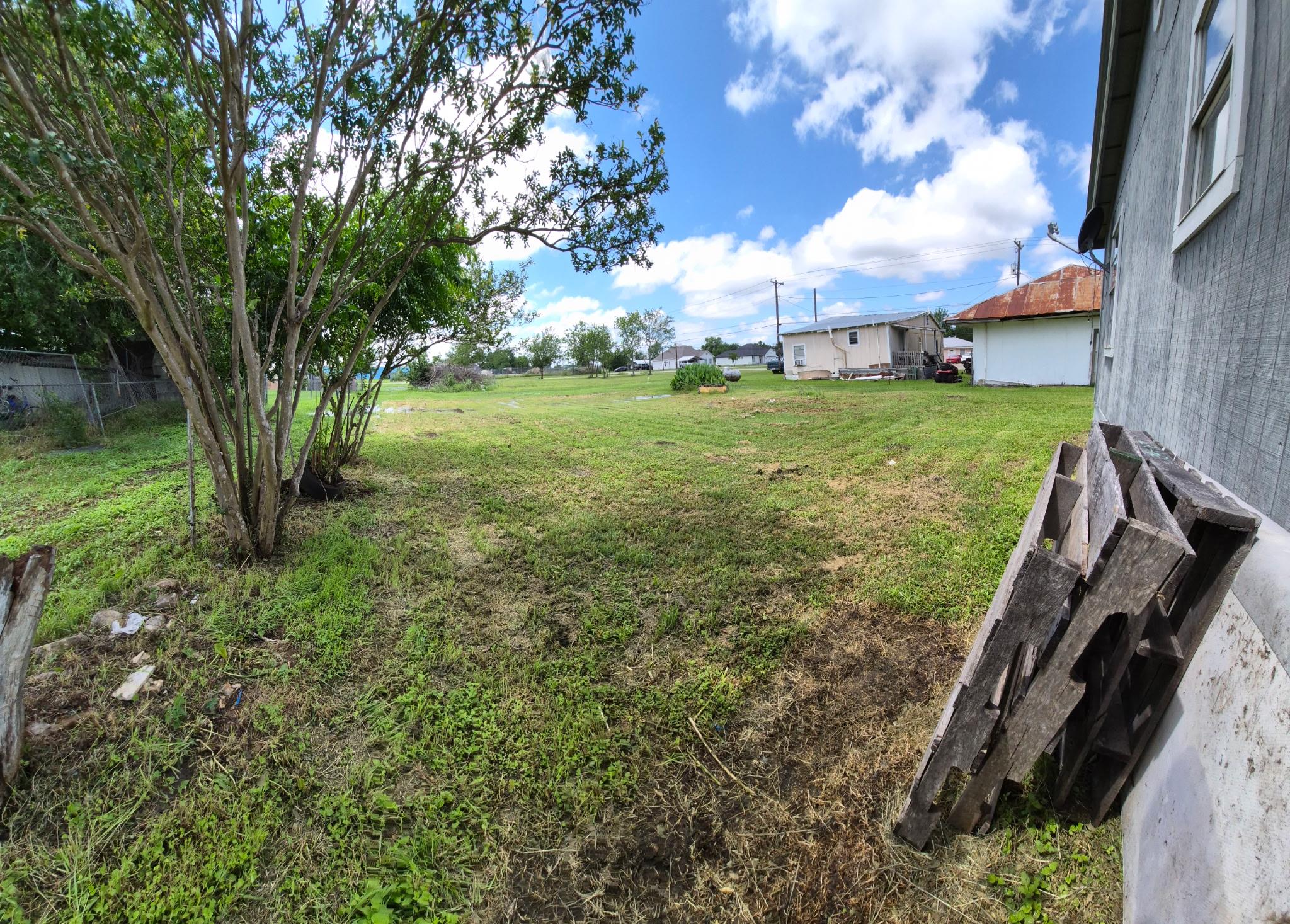 468 W Washington St, Giddings, TX 78942