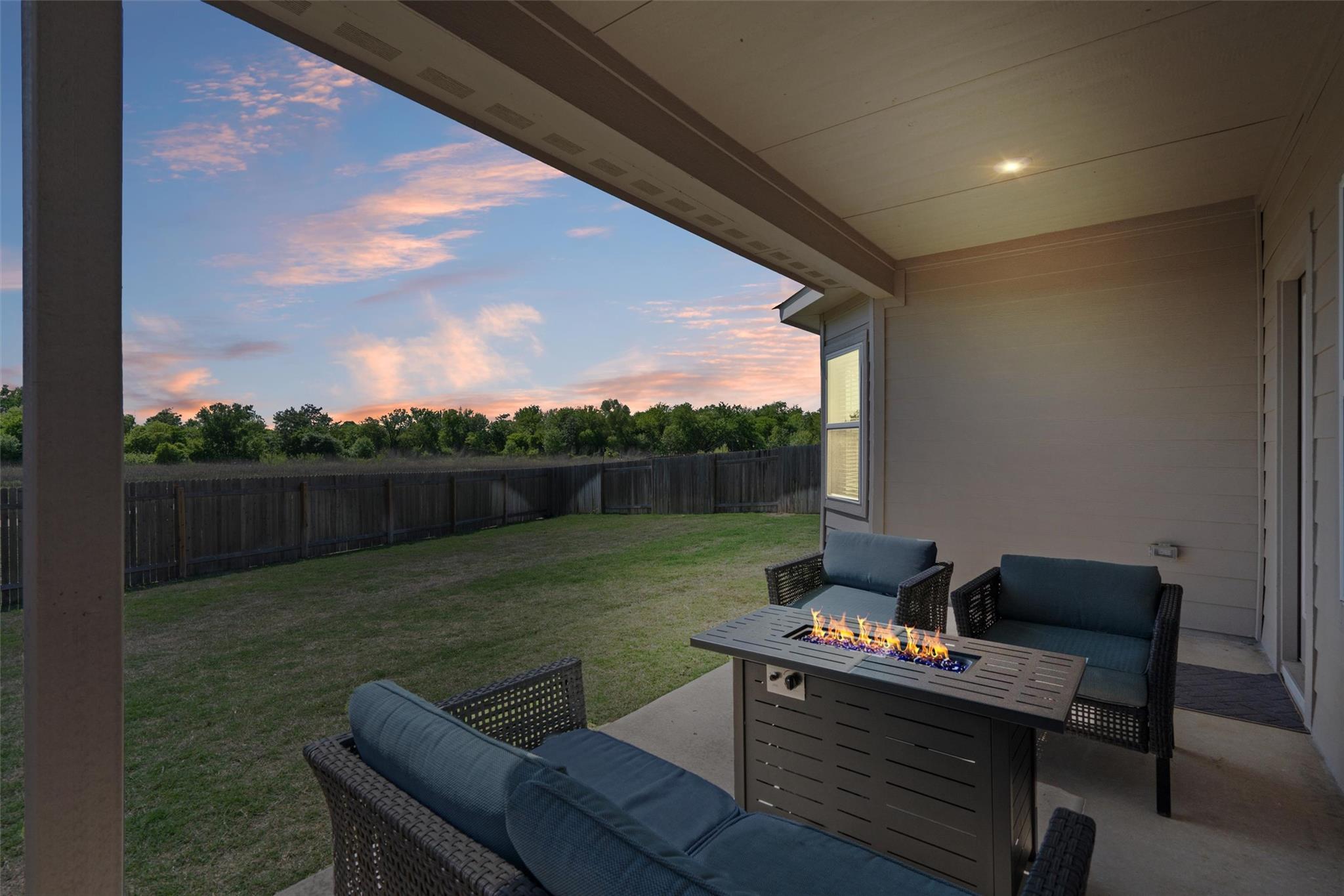 506 Windy Reed Rd, Hutto, TX 78634