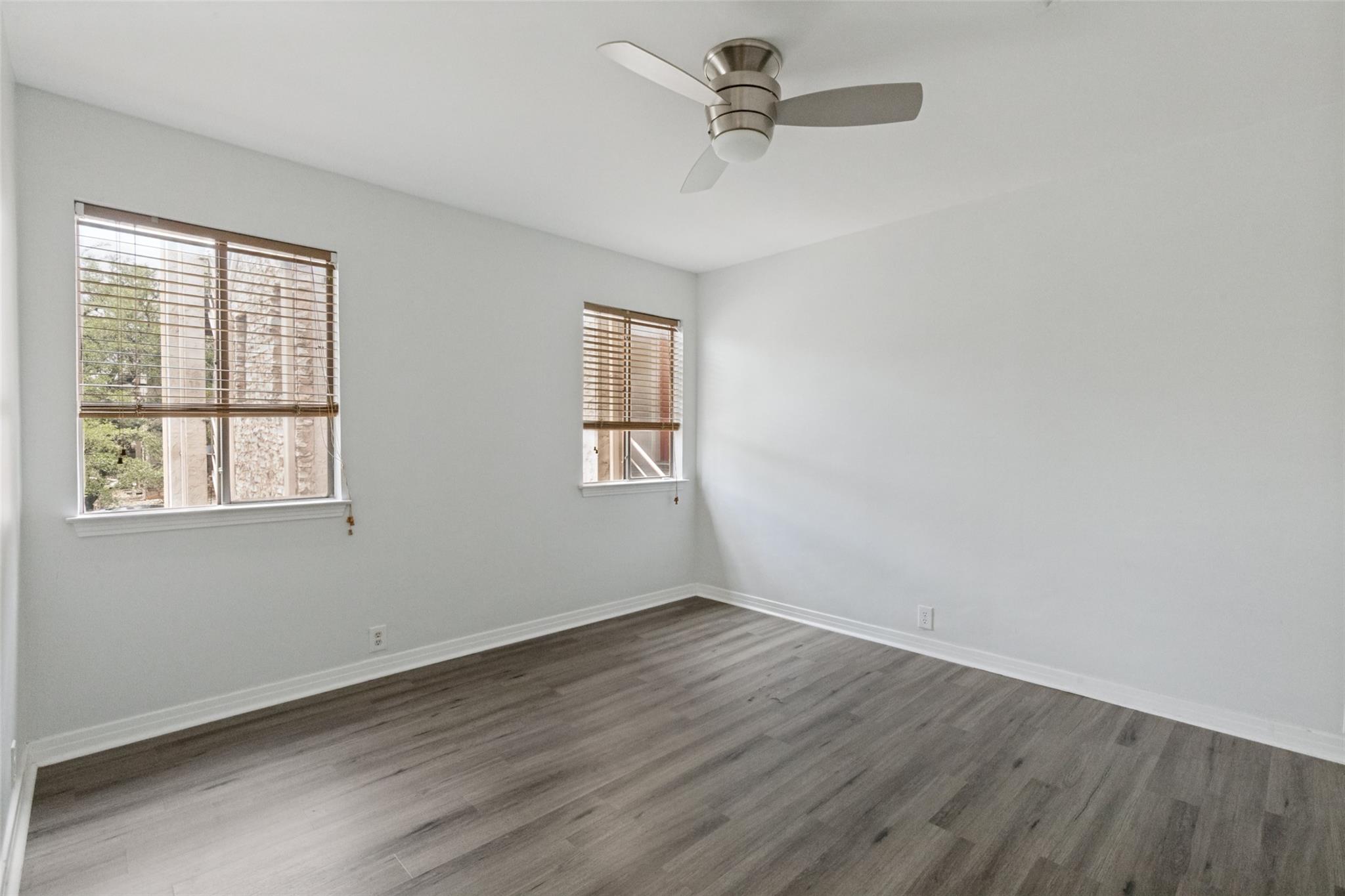 6810 Deatonhill Dr # 204, Austin, TX 78745