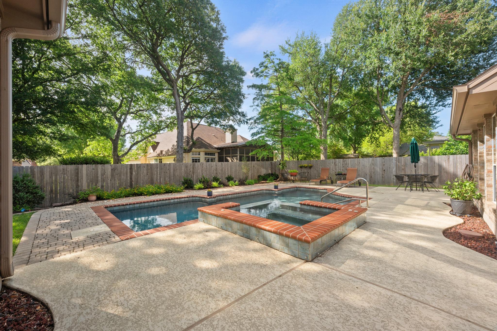 8141 Jester Blvd, Austin, TX 78750