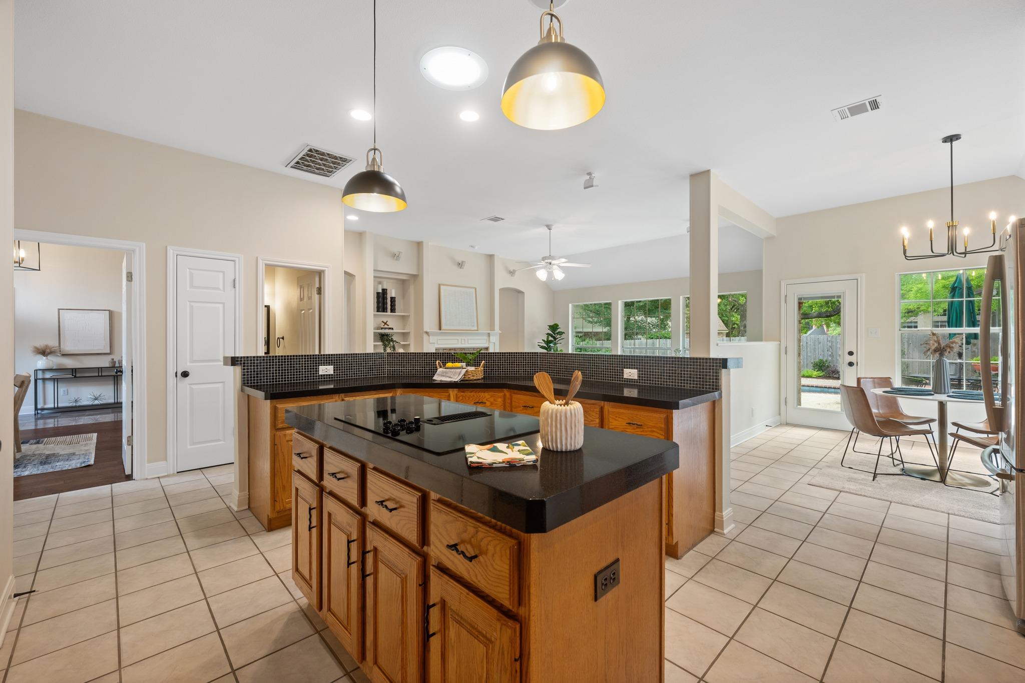 8141 Jester Blvd, Austin, TX 78750