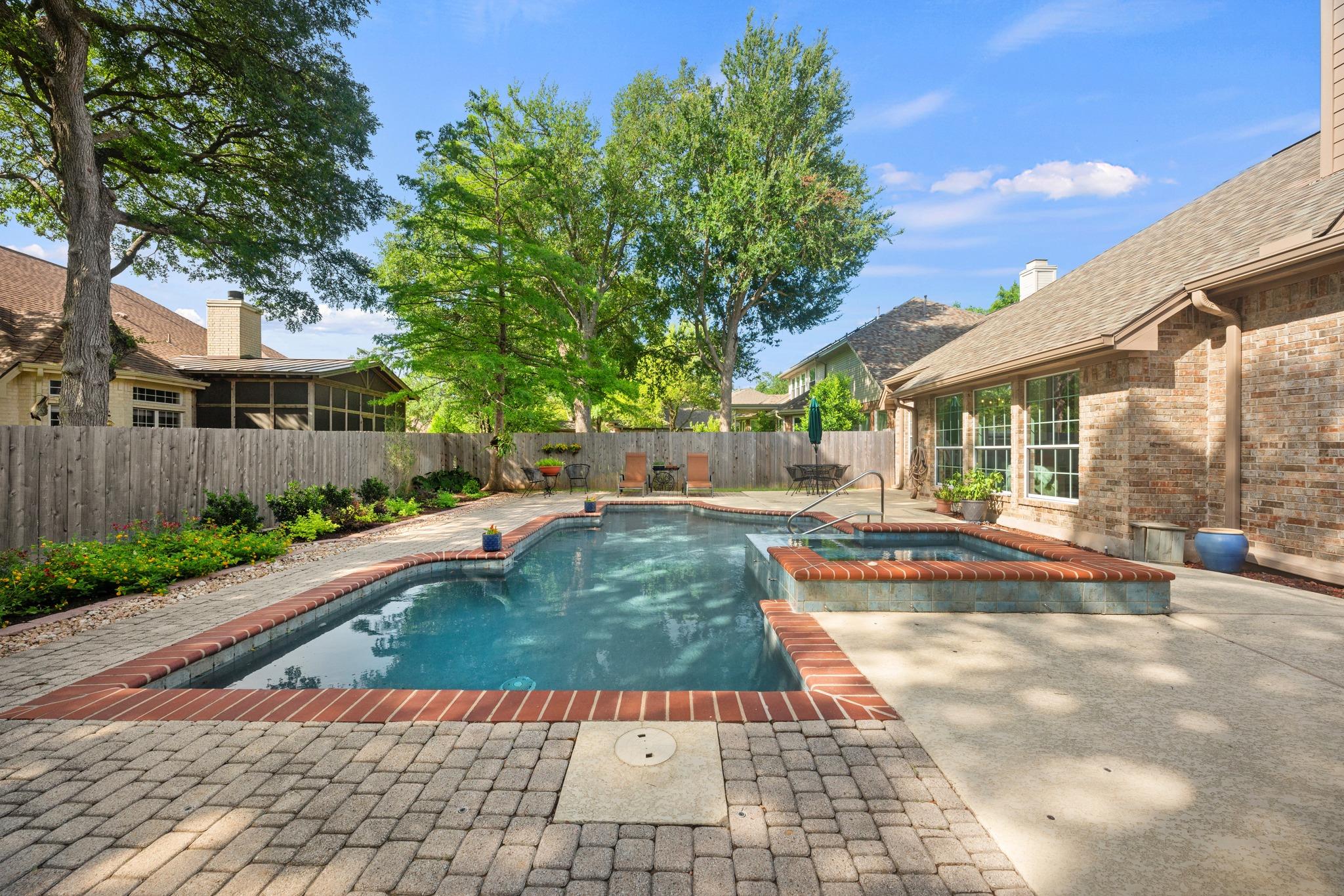 8141 Jester Blvd, Austin, TX 78750
