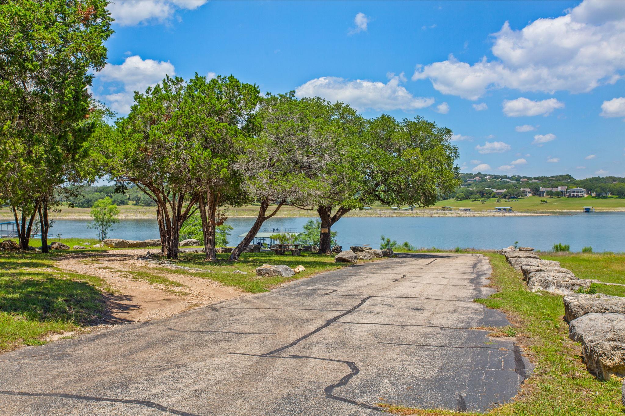 20208 Thurman Bend Rd, Spicewood, TX 78669