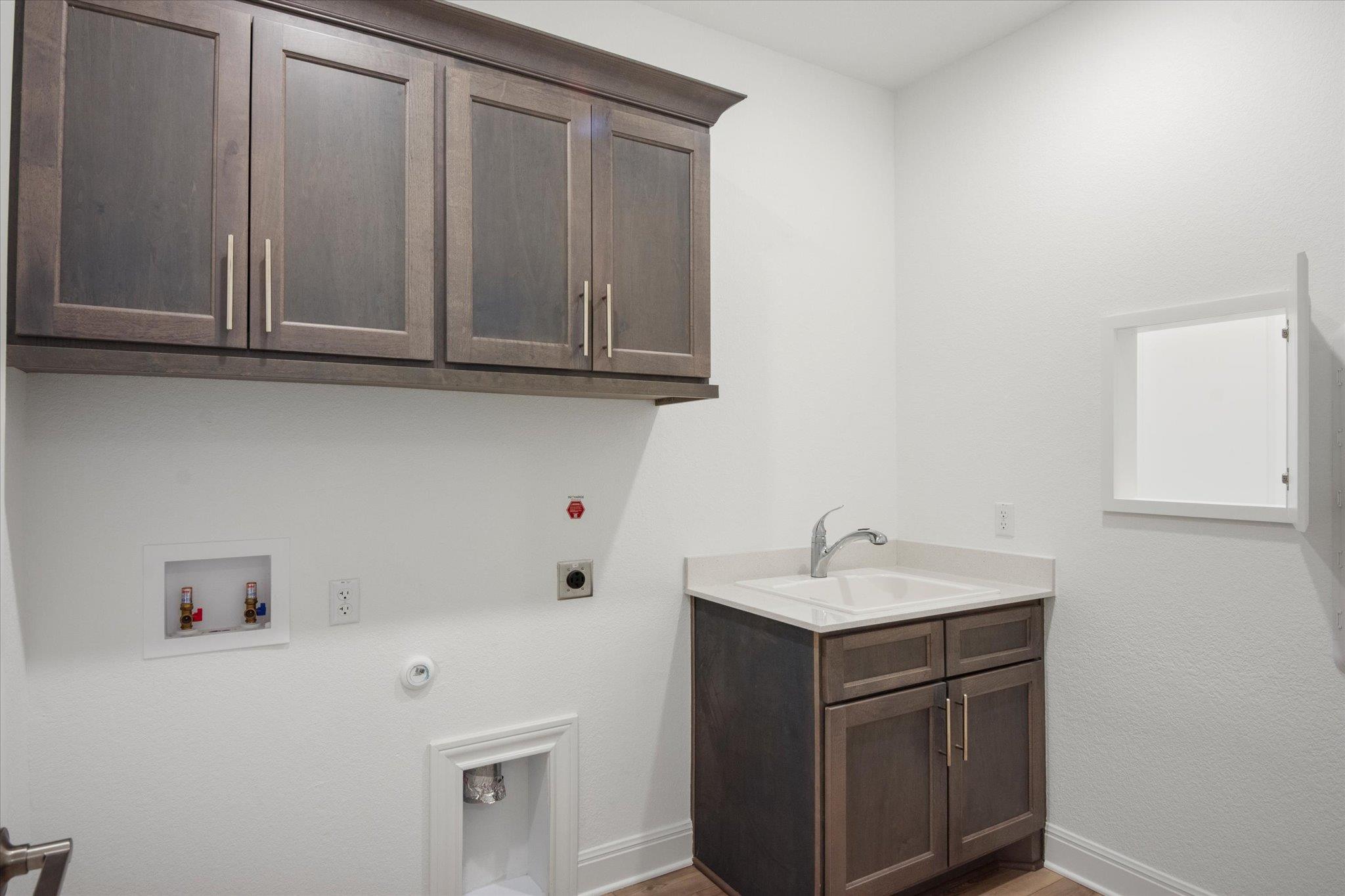 210 Bellows St, Georgetown, TX 78633