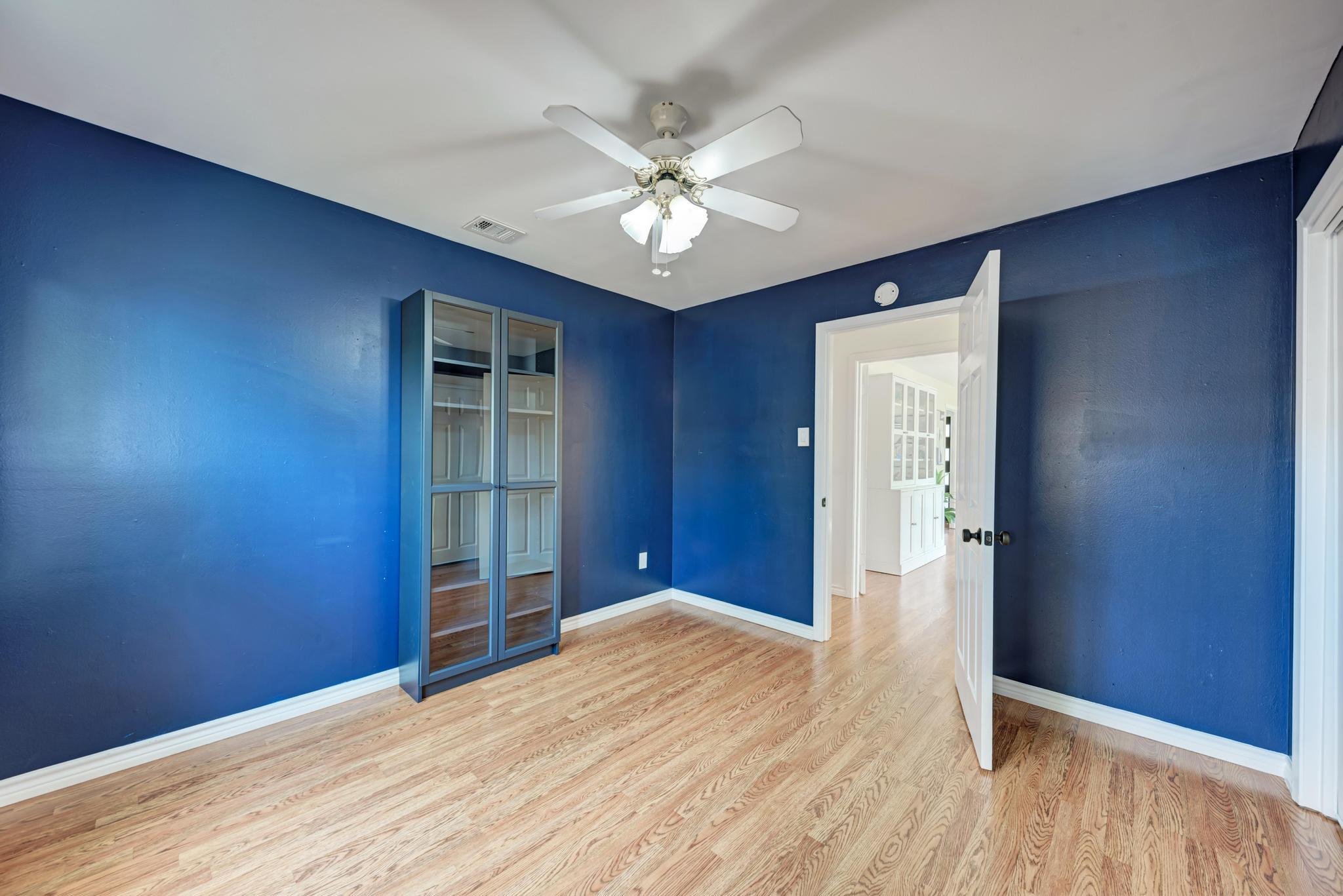 4702 Hilldale Dr, Austin, TX 78723