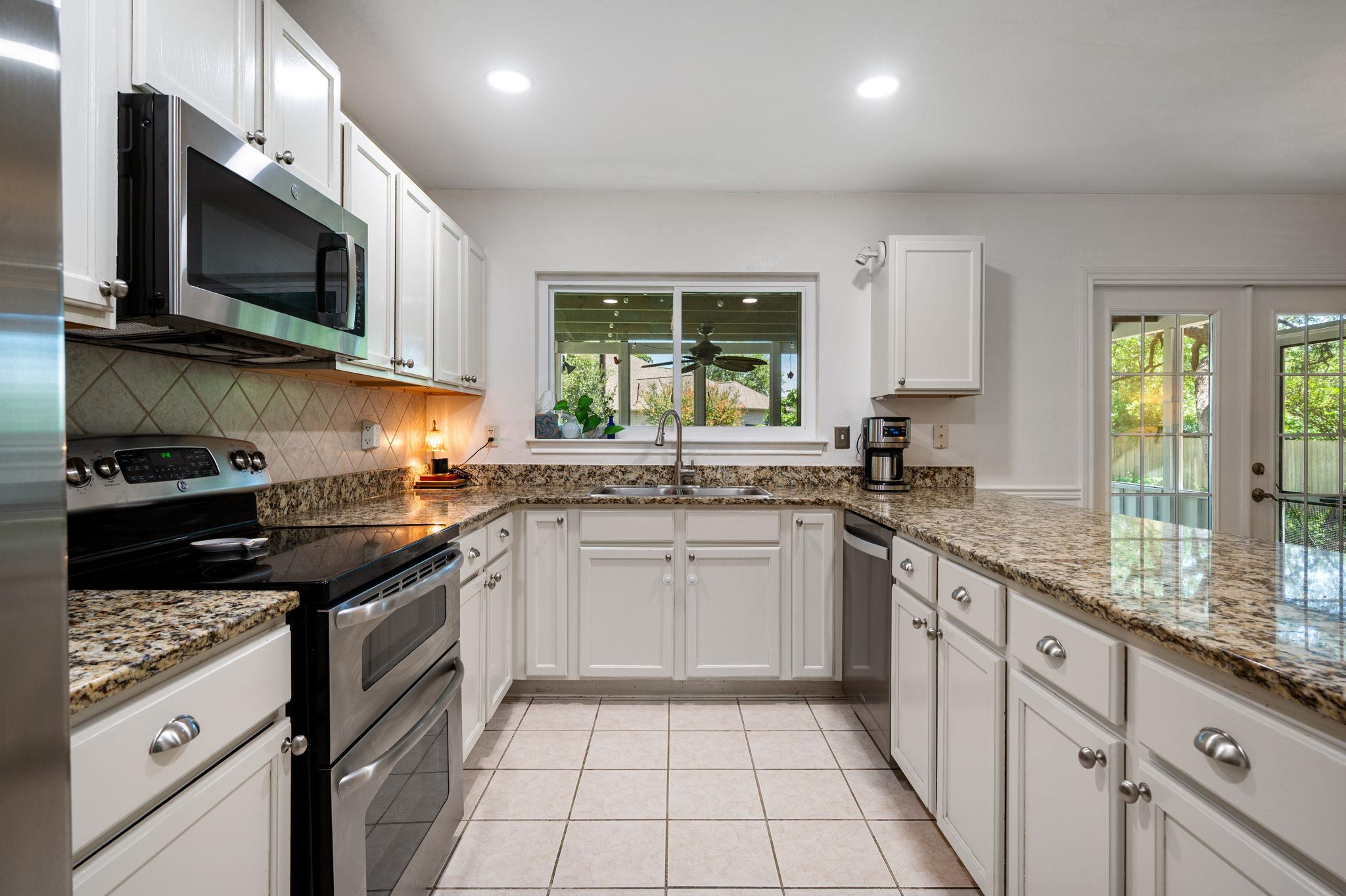 1314 Chalk Ln, Cedar Park, TX 78613
