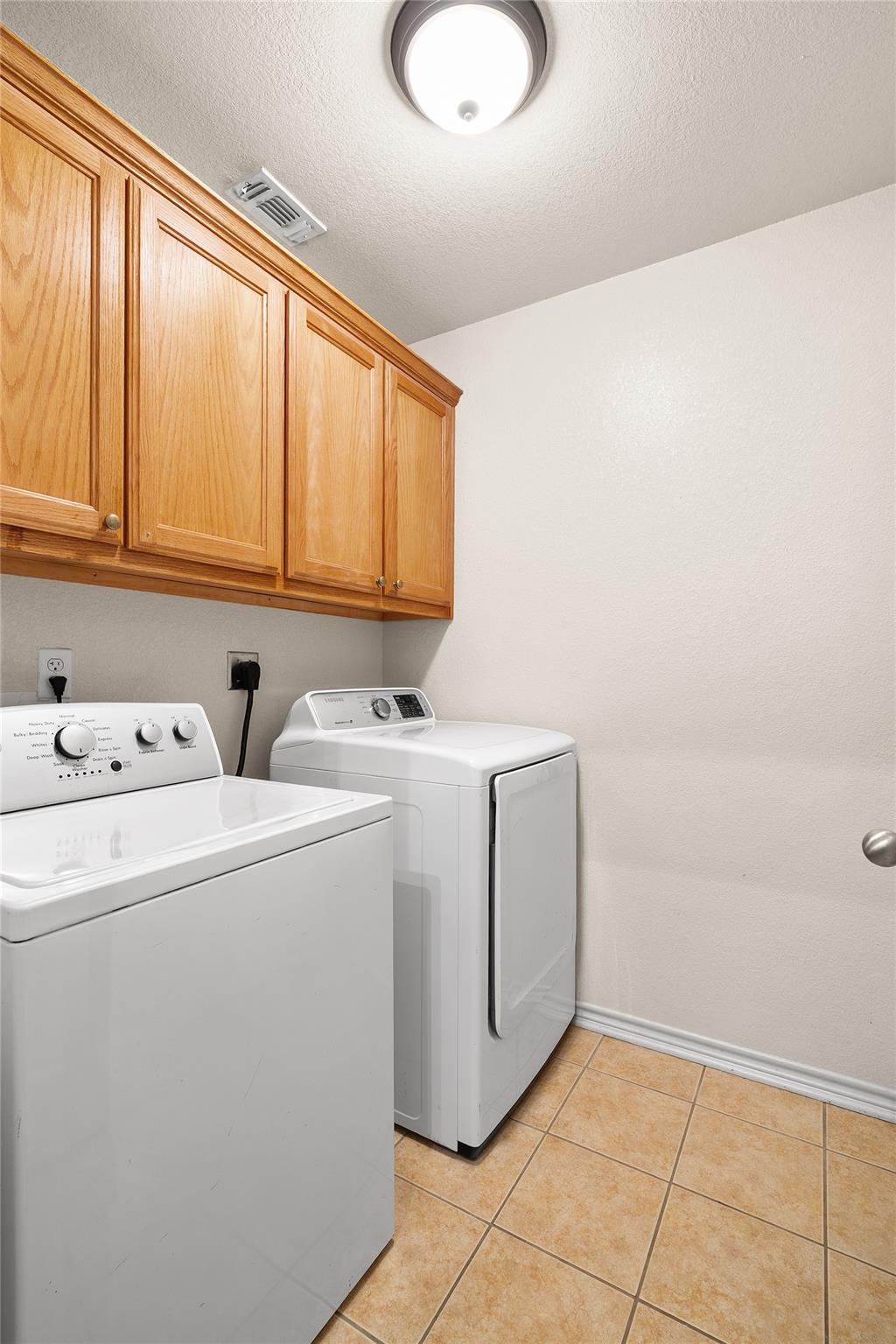 3806 Salt Fork Dr, Killeen, TX 76549