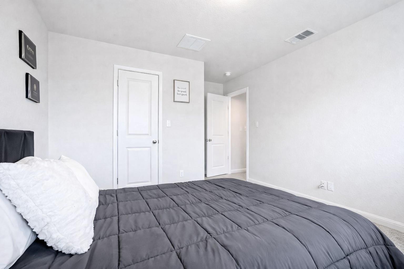 940 Paddock Ln, Georgetown, TX 78626
