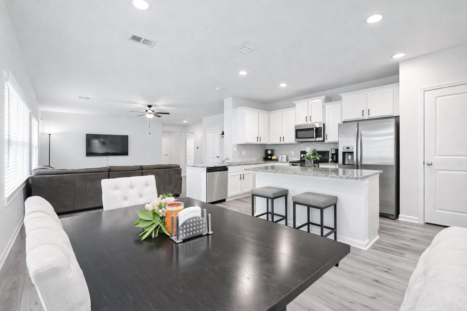 940 Paddock Ln, Georgetown, TX 78626