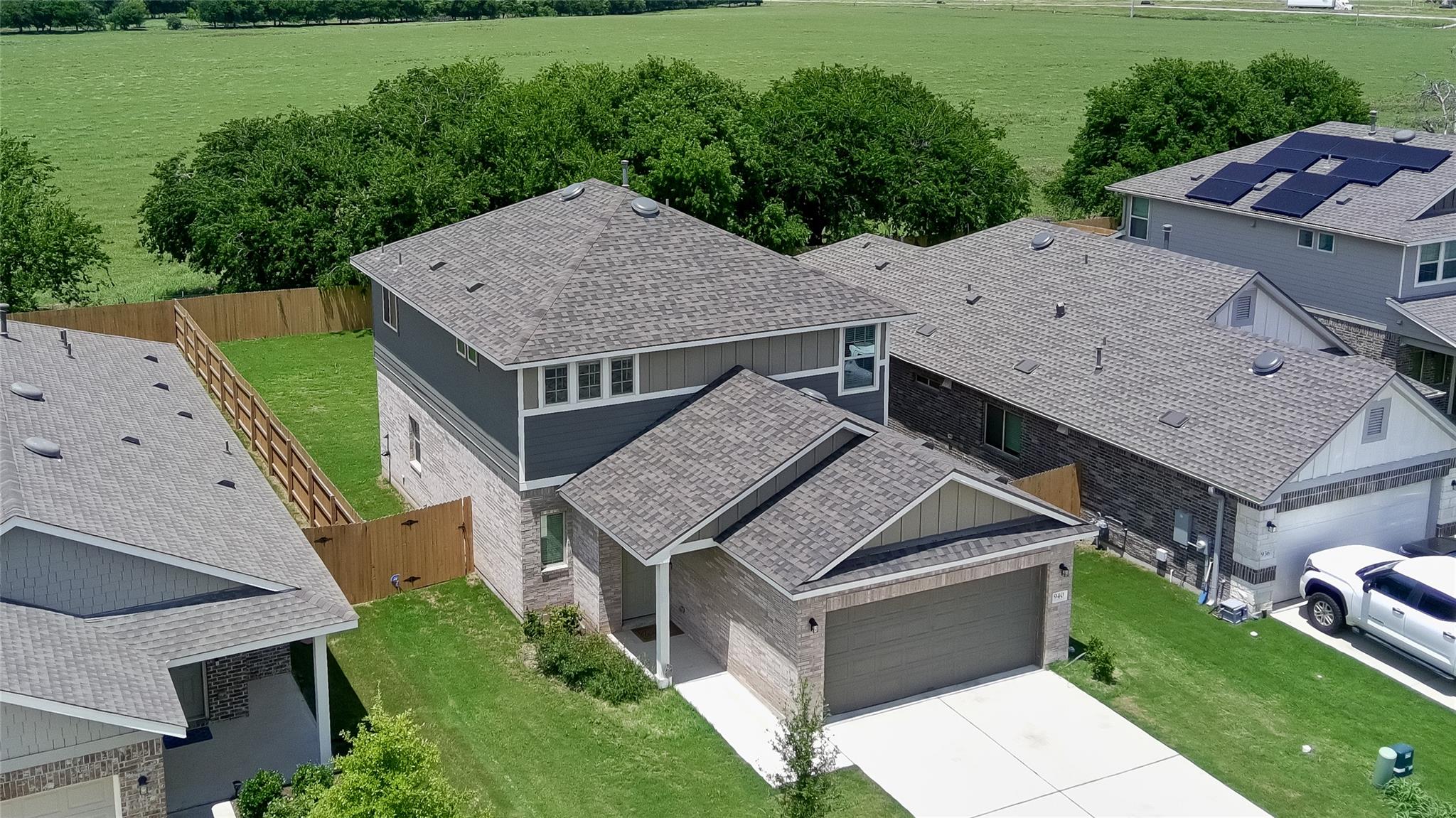 940 Paddock Ln, Georgetown, TX 78626