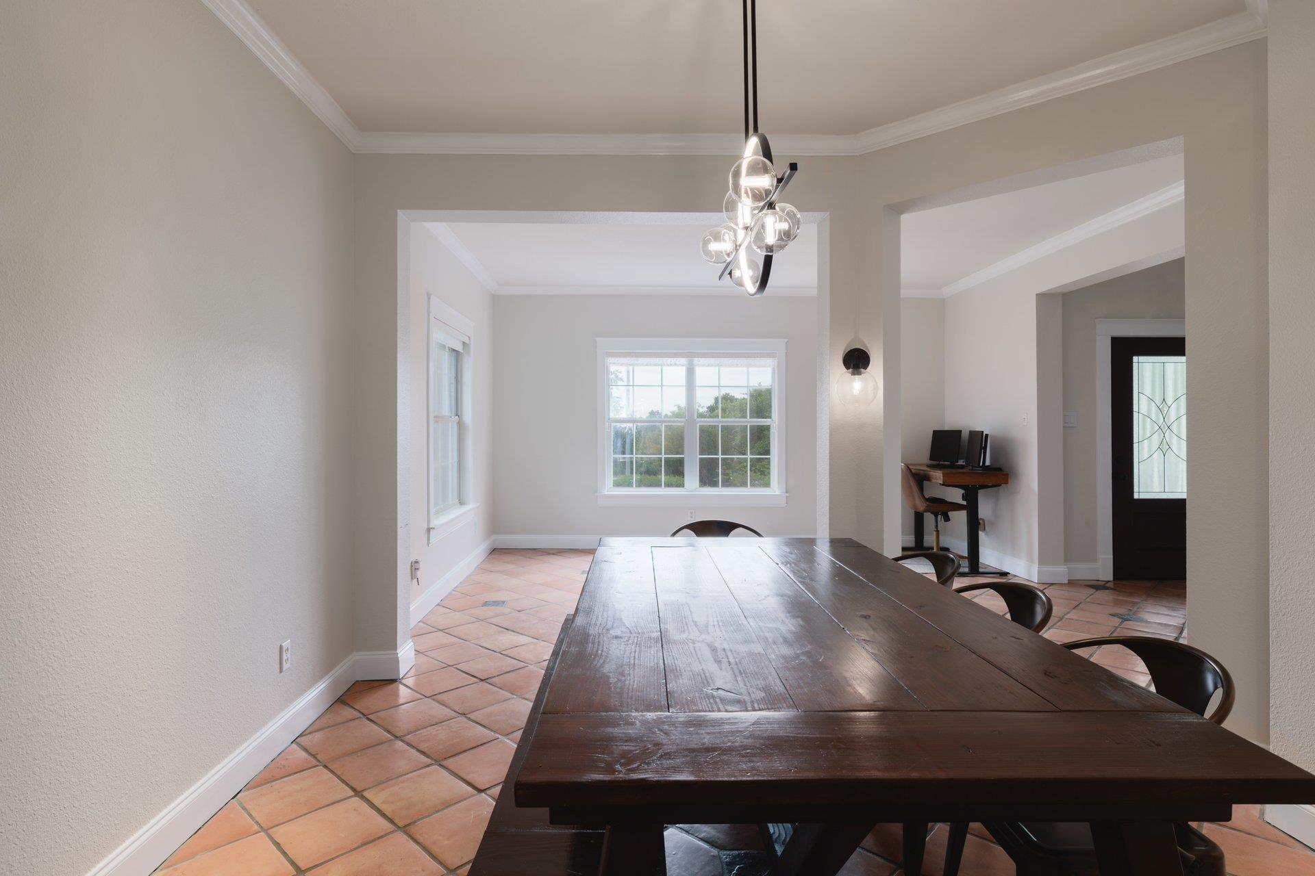 7000 Bending Oak Rd, Austin, TX 78749