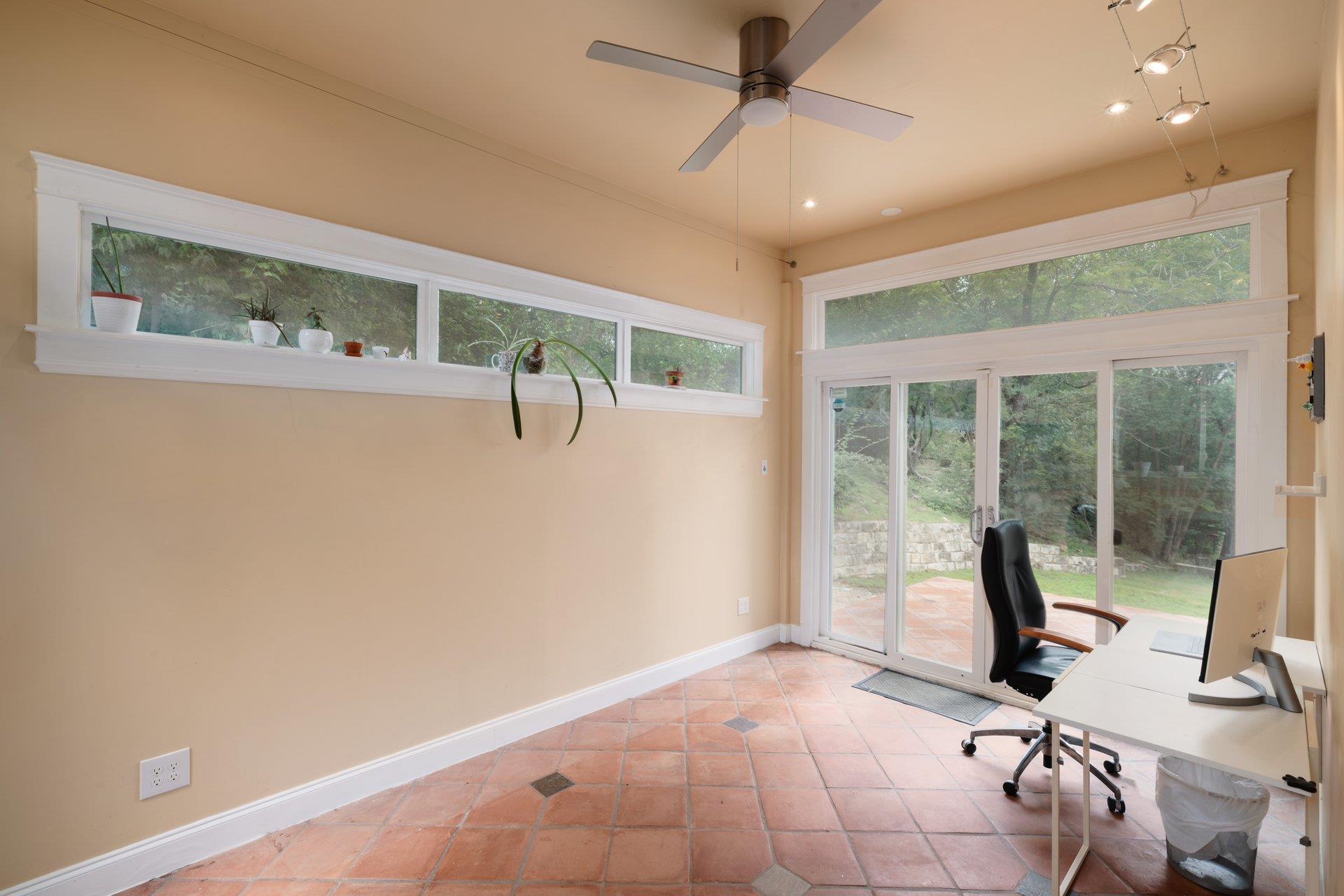 7000 Bending Oak Rd, Austin, TX 78749