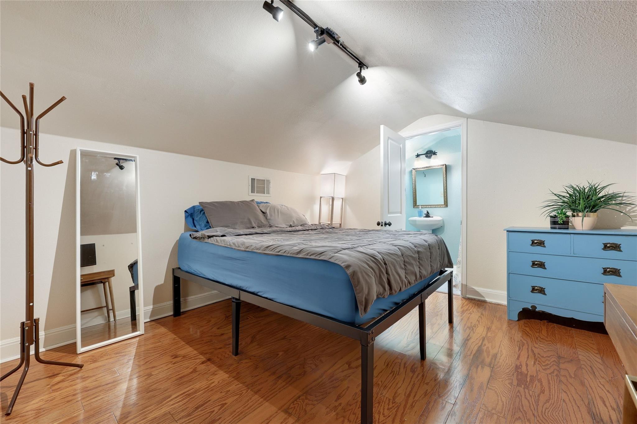 2612 San Pedro St # 219, Austin, TX 78705