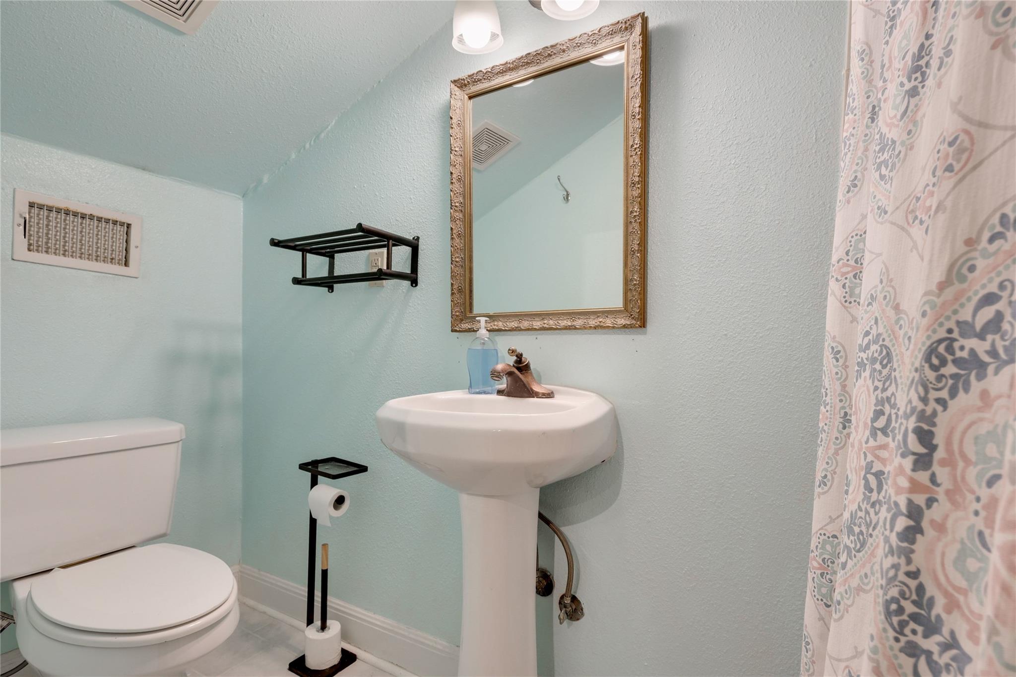 2612 San Pedro St # 219, Austin, TX 78705