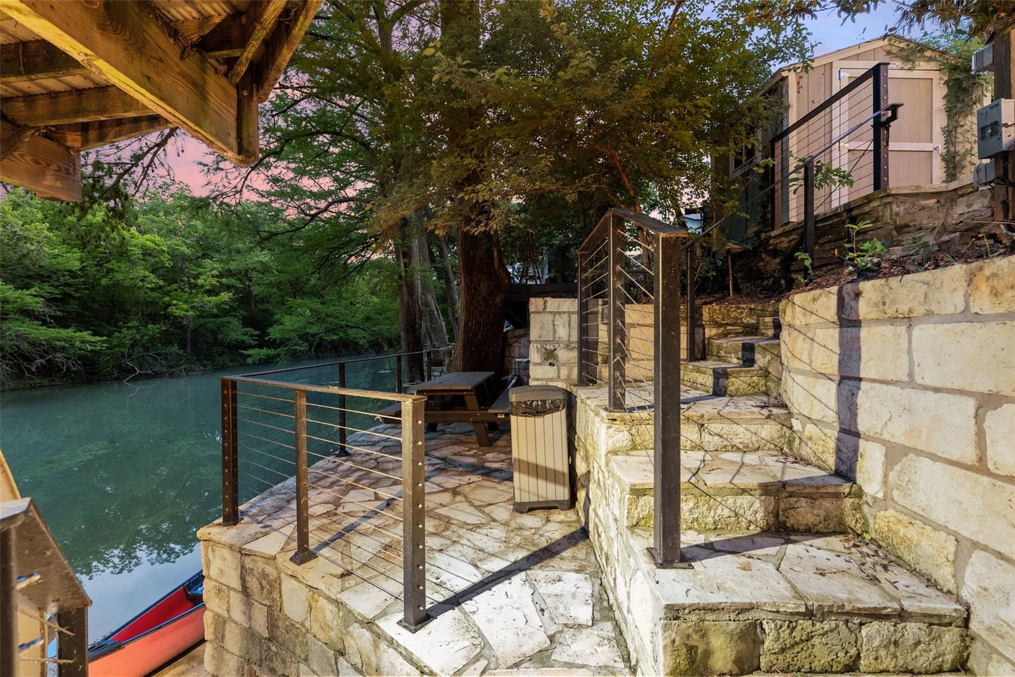 1728 Rocky Riv, Canyon Lake, TX 78133