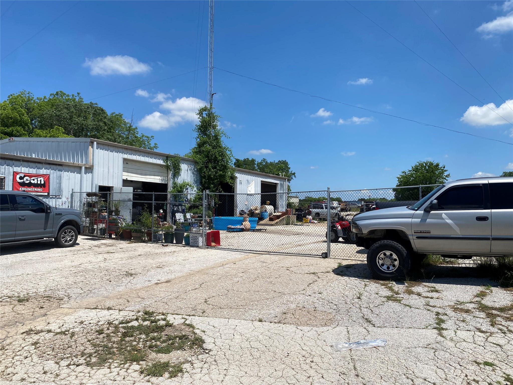 1000 E 2nd Ave E, Belton, TX 76513