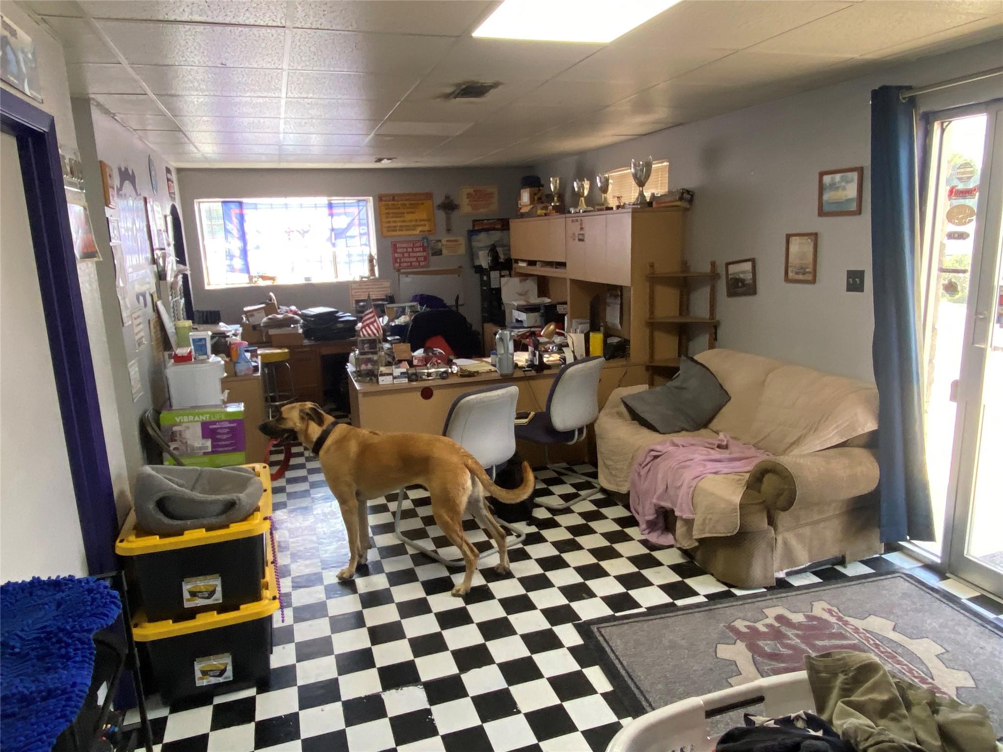 1000 E 2nd Ave E, Belton, TX 76513