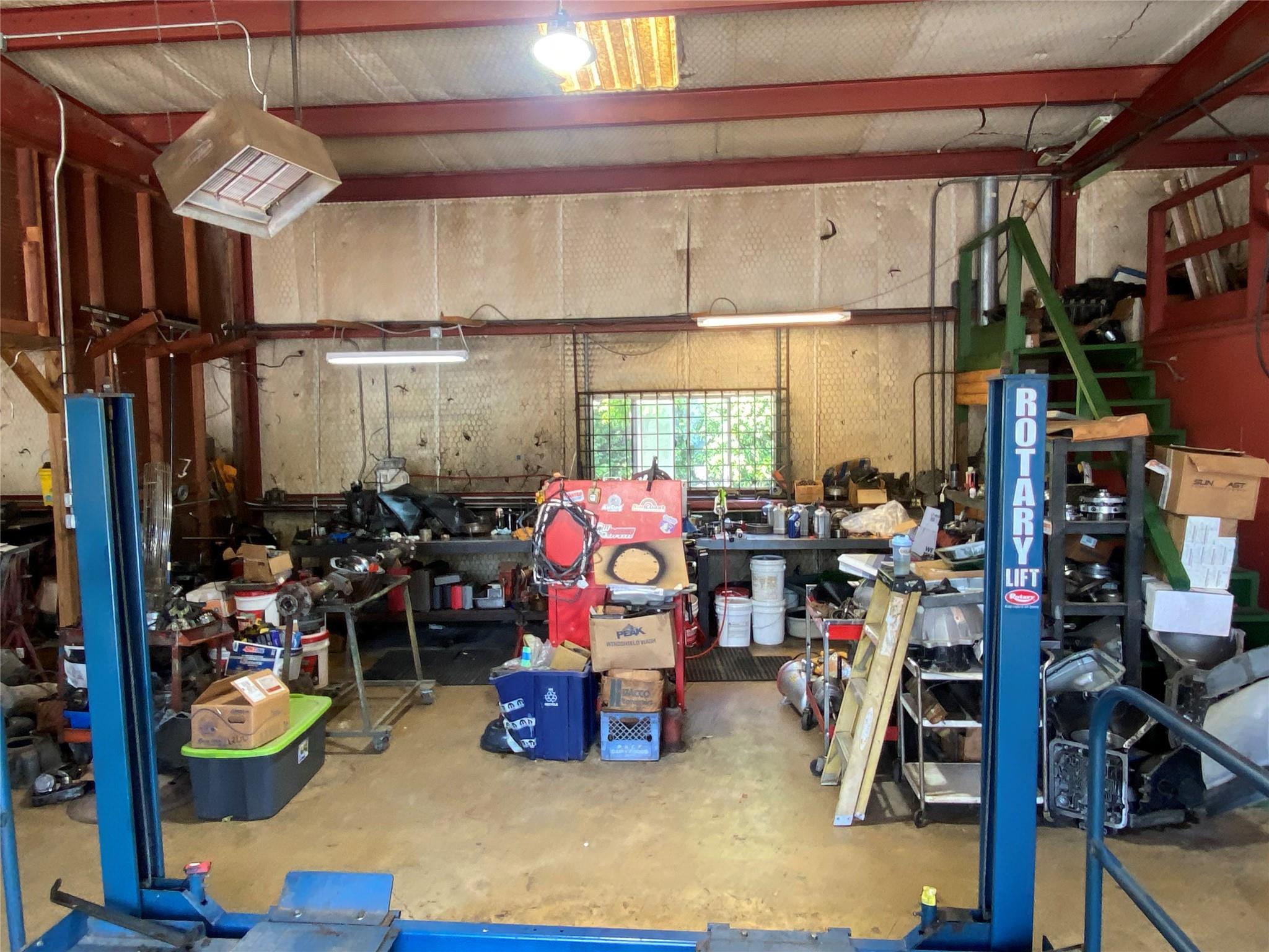 1000 E 2nd Ave E, Belton, TX 76513