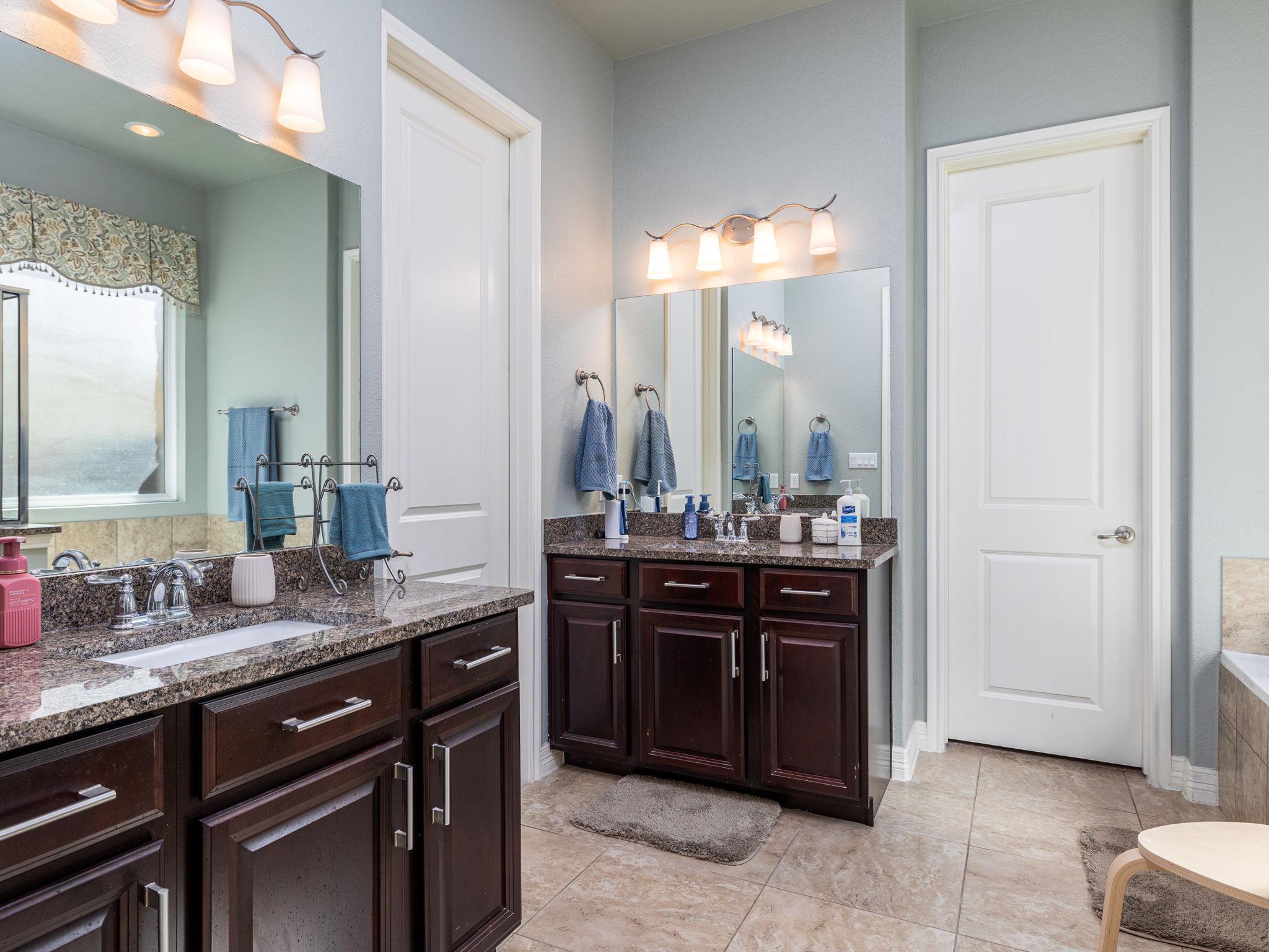 2113 Manada Trl, Cedar Park, TX 78641