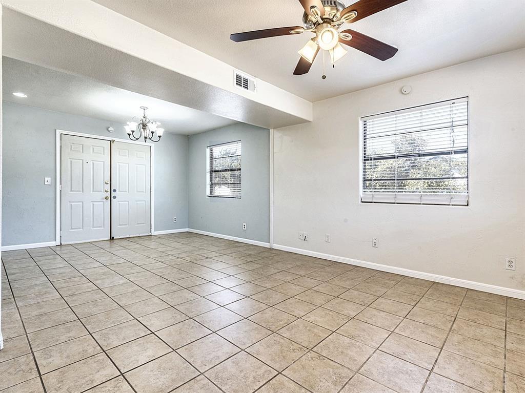 901 Glass Dr # A, Leander, TX 78641