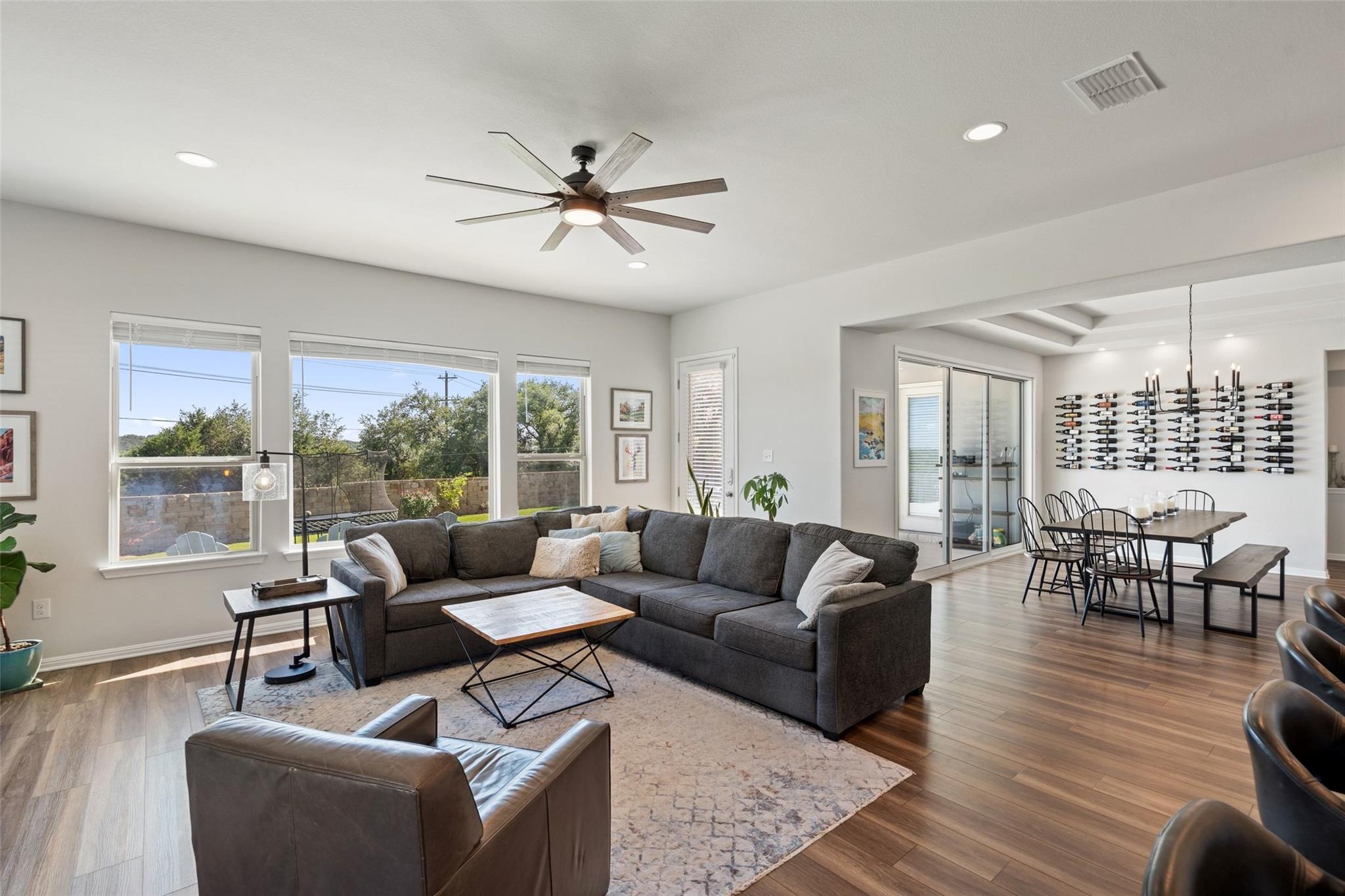 162 Lunar Loop, Austin, TX 78737