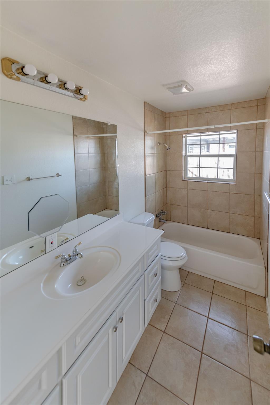 5801 Wellington Dr # A, Austin, TX 78723