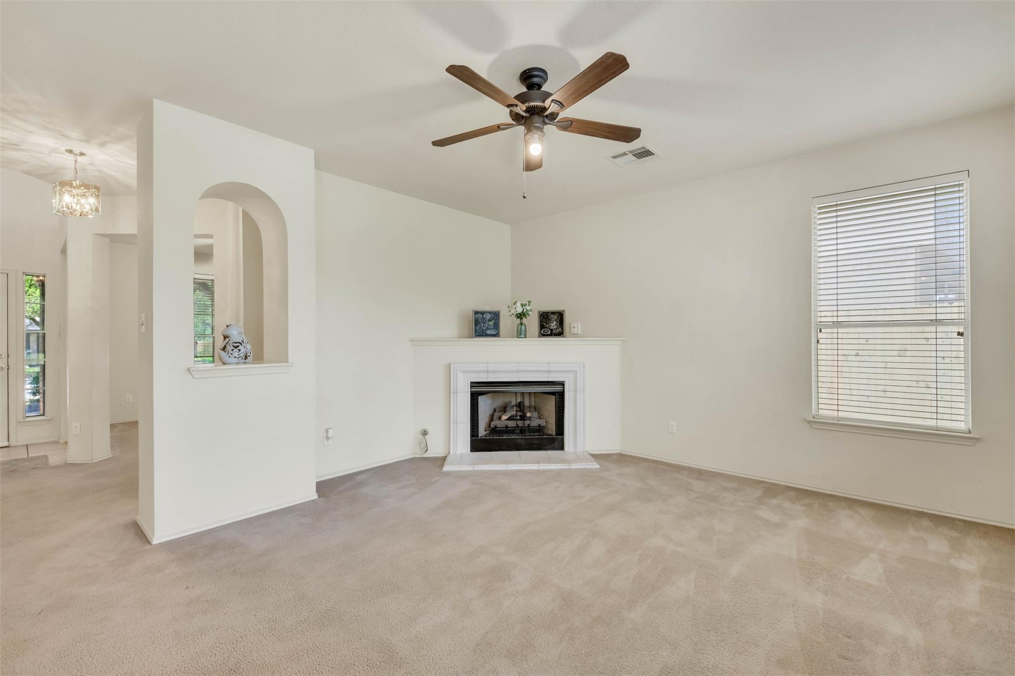 711 Horizon Trl, Cedar Park, TX 78613