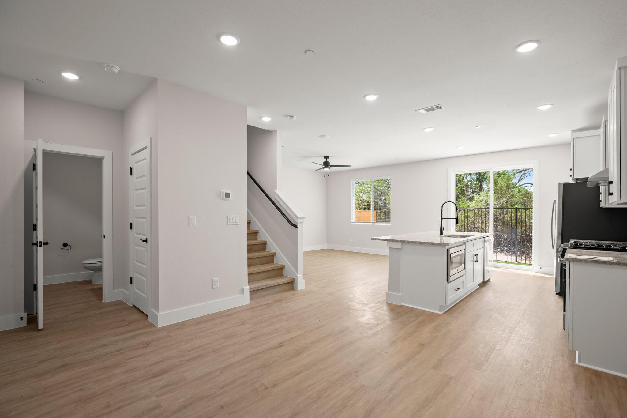 5502 Mobeetie Loop, Bee Cave, TX 78738