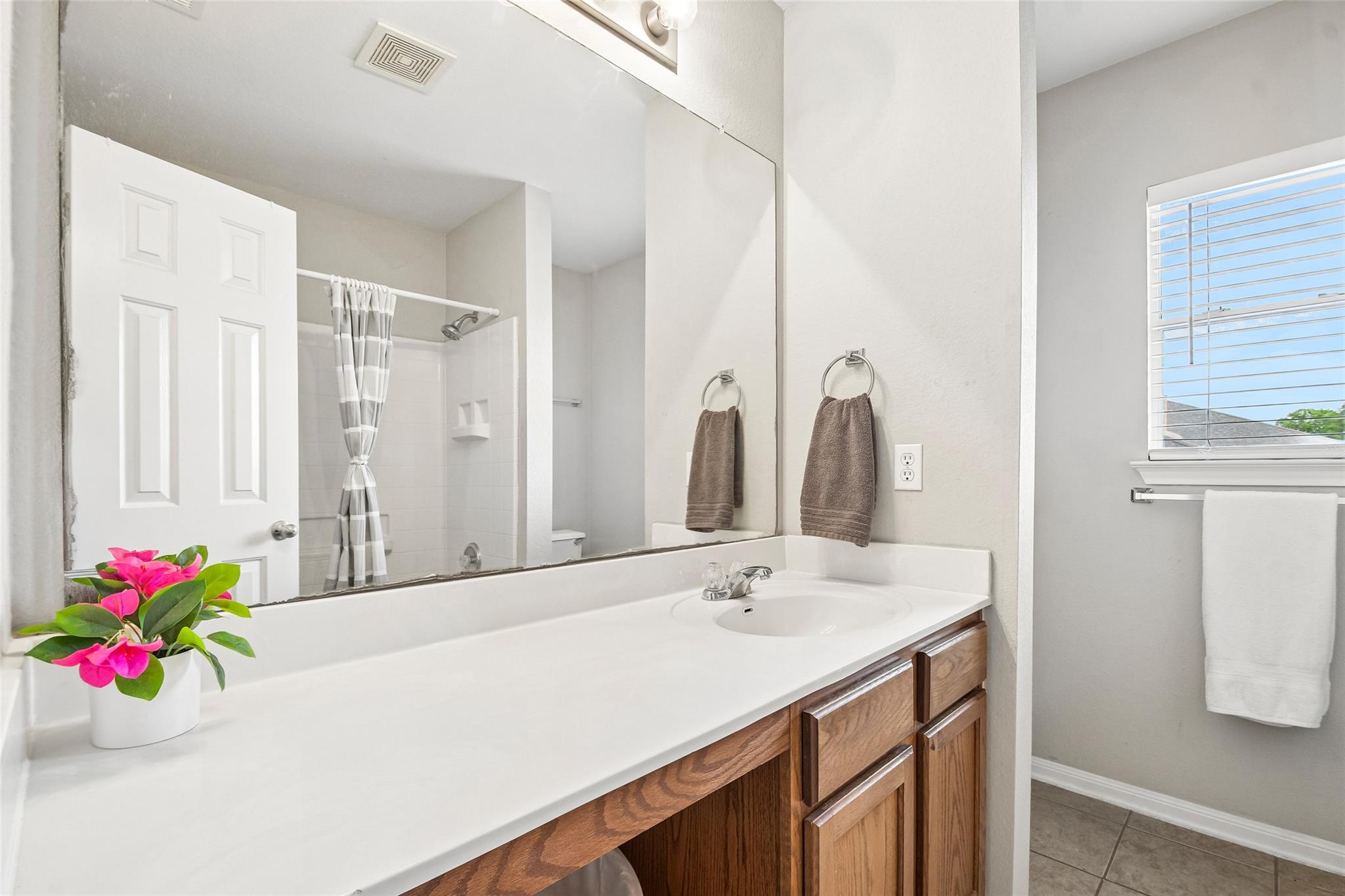 317 Otono Loop, Kyle, TX 78640