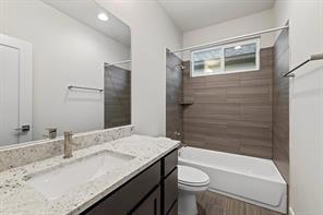 1328 Westborough Ln, Leander, TX 78641