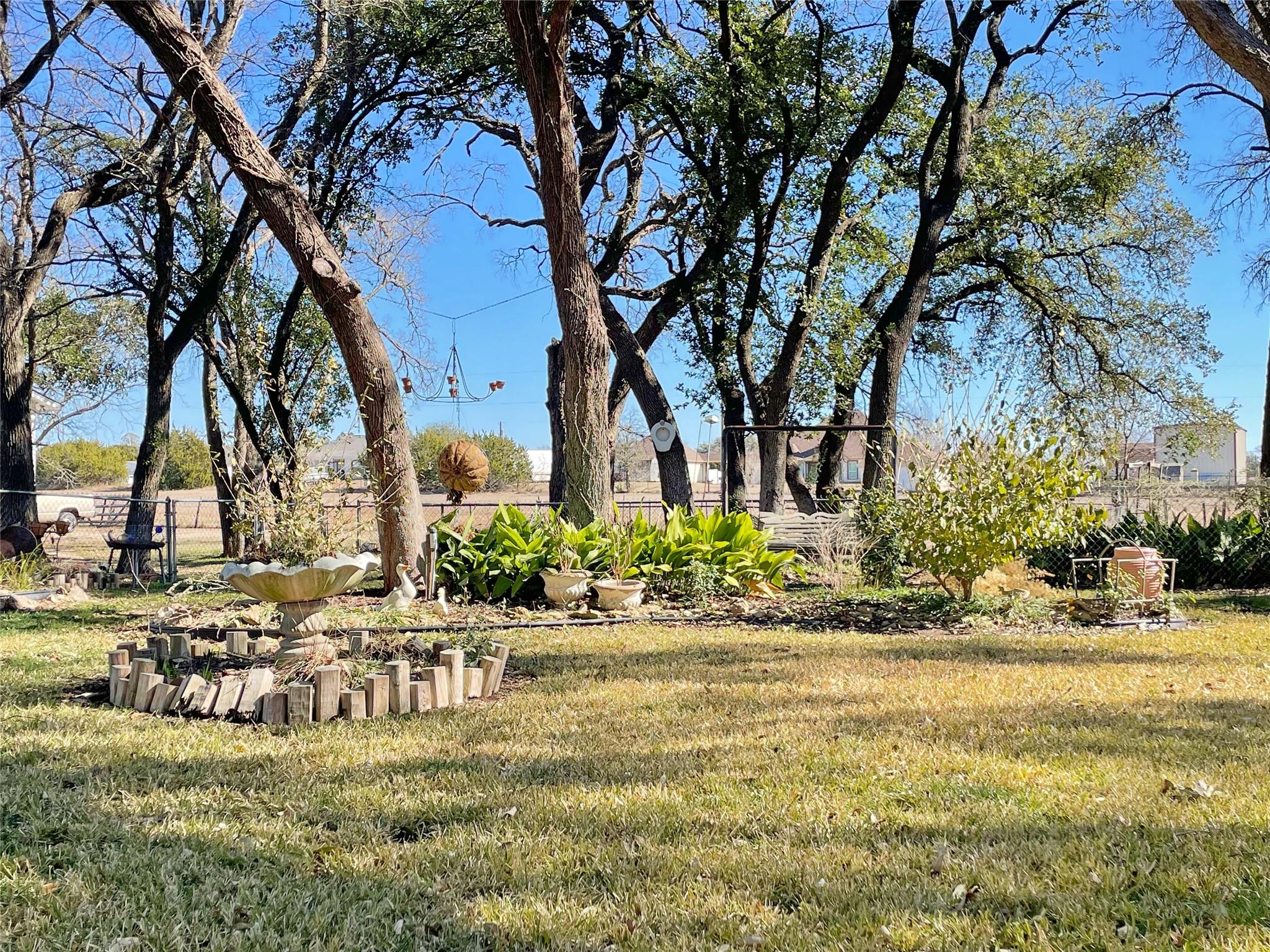 700 Shanklin Rd, Belton, TX 76513