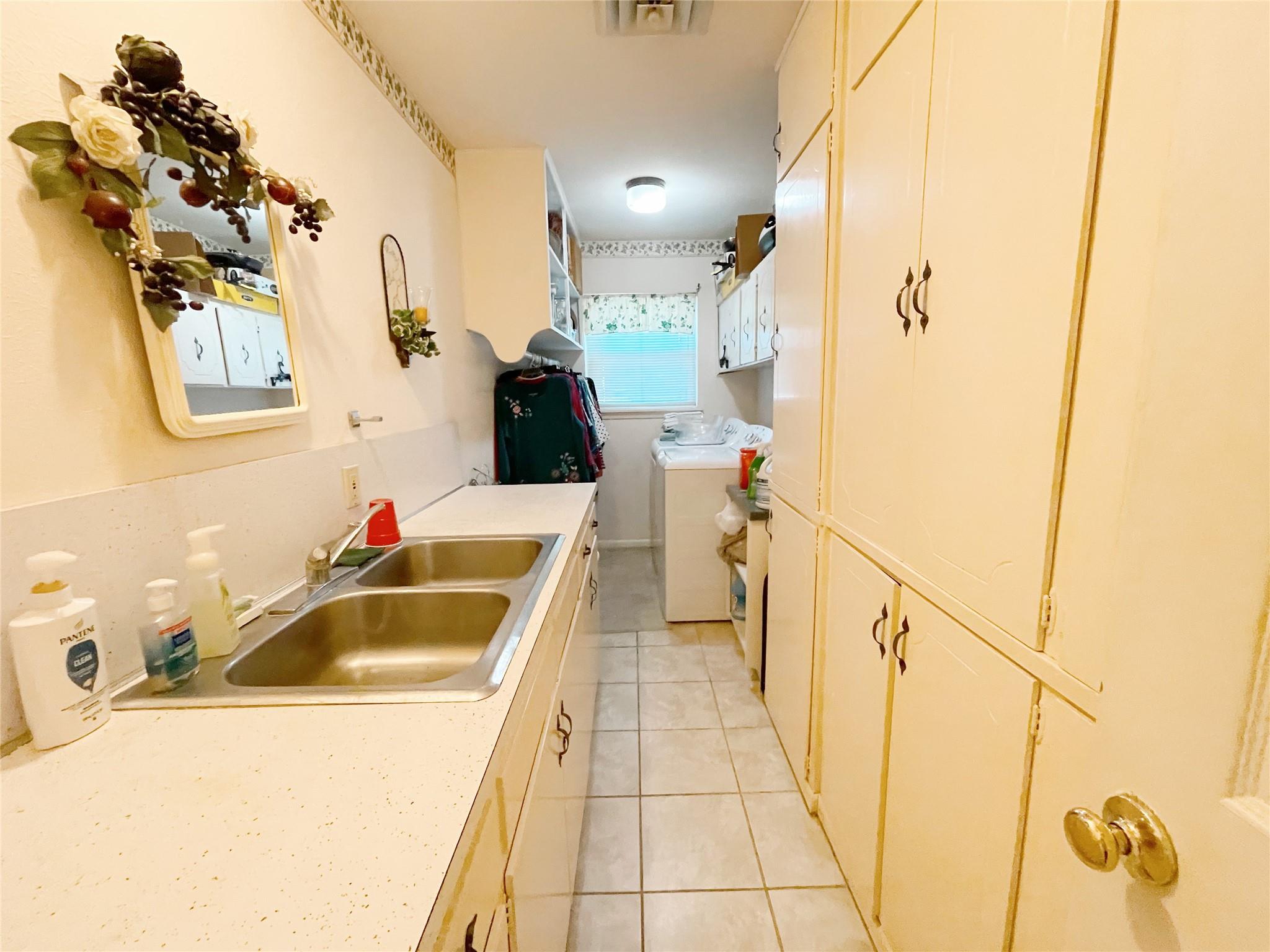 700 Shanklin Rd, Belton, TX 76513