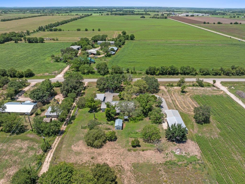 1961 Bolton Rd, Marion, TX 78124