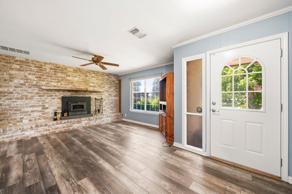 1961 Bolton Rd, Marion, TX 78124