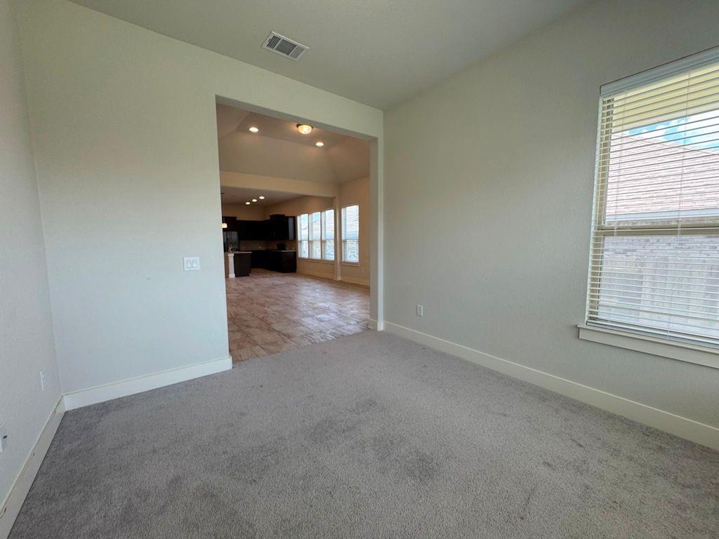 12008 Reindeer Dr, Austin, TX 78754