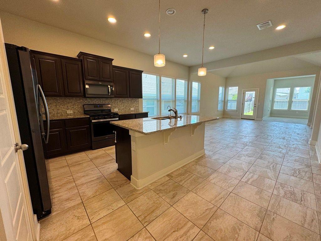 12008 Reindeer Dr, Austin, TX 78754