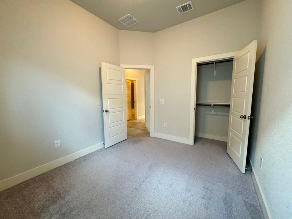 12008 Reindeer Dr, Austin, TX 78754