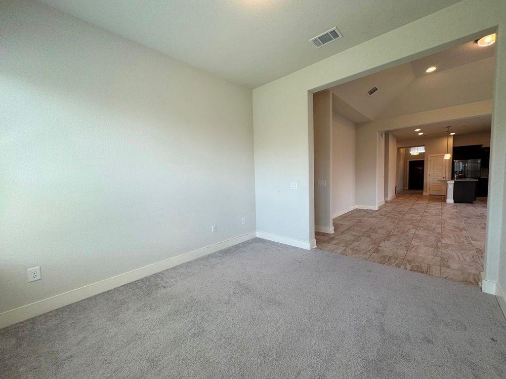 12008 Reindeer Dr, Austin, TX 78754