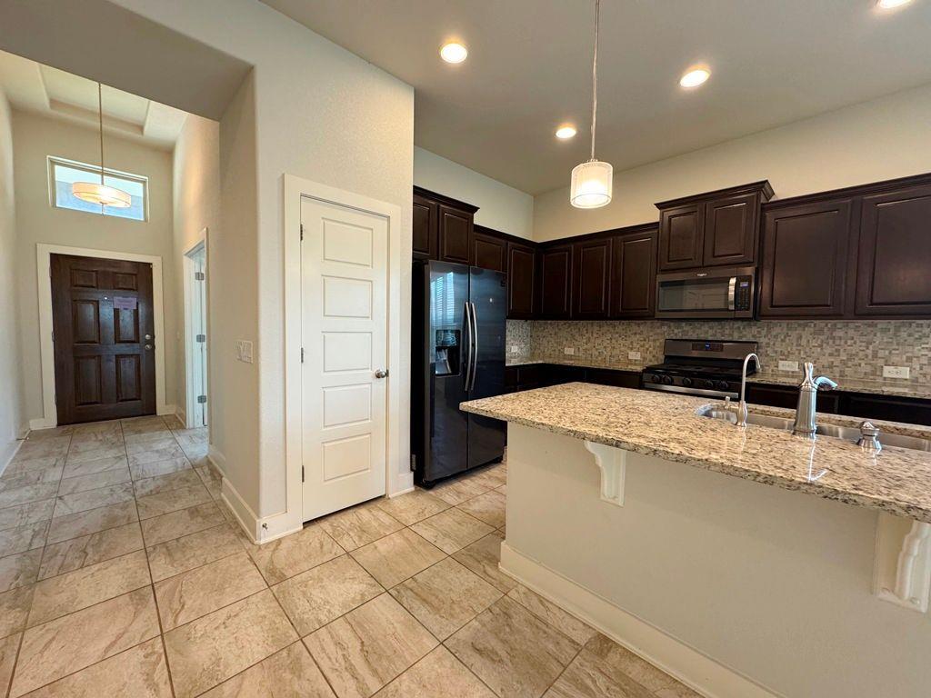 12008 Reindeer Dr, Austin, TX 78754