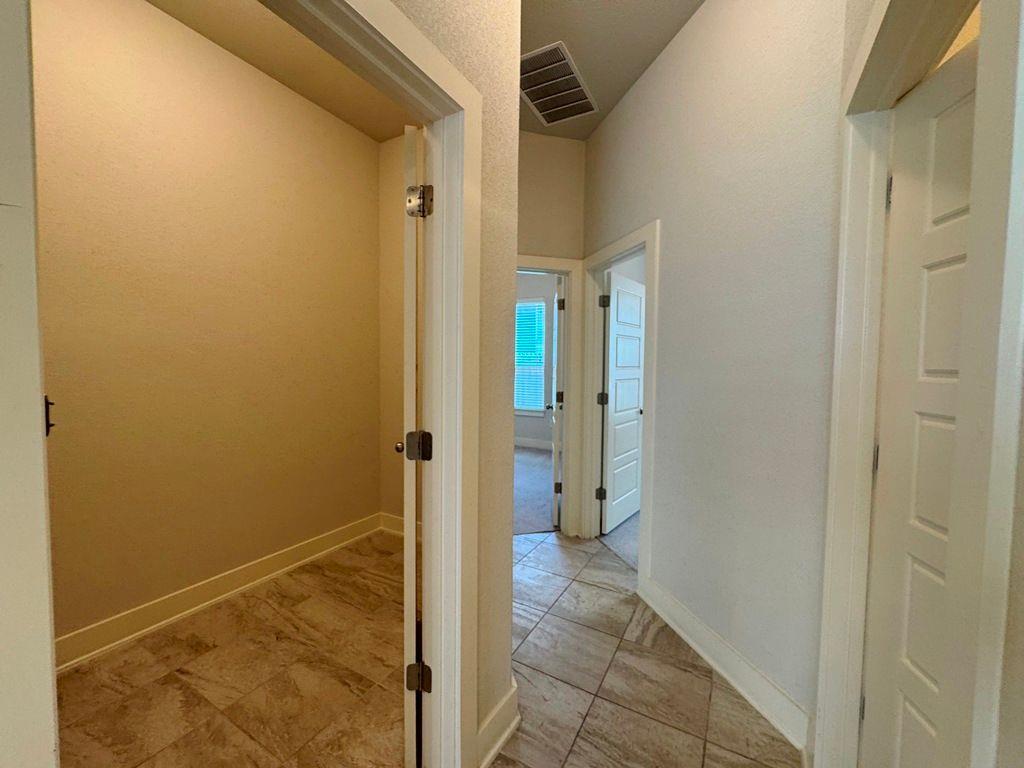 12008 Reindeer Dr, Austin, TX 78754