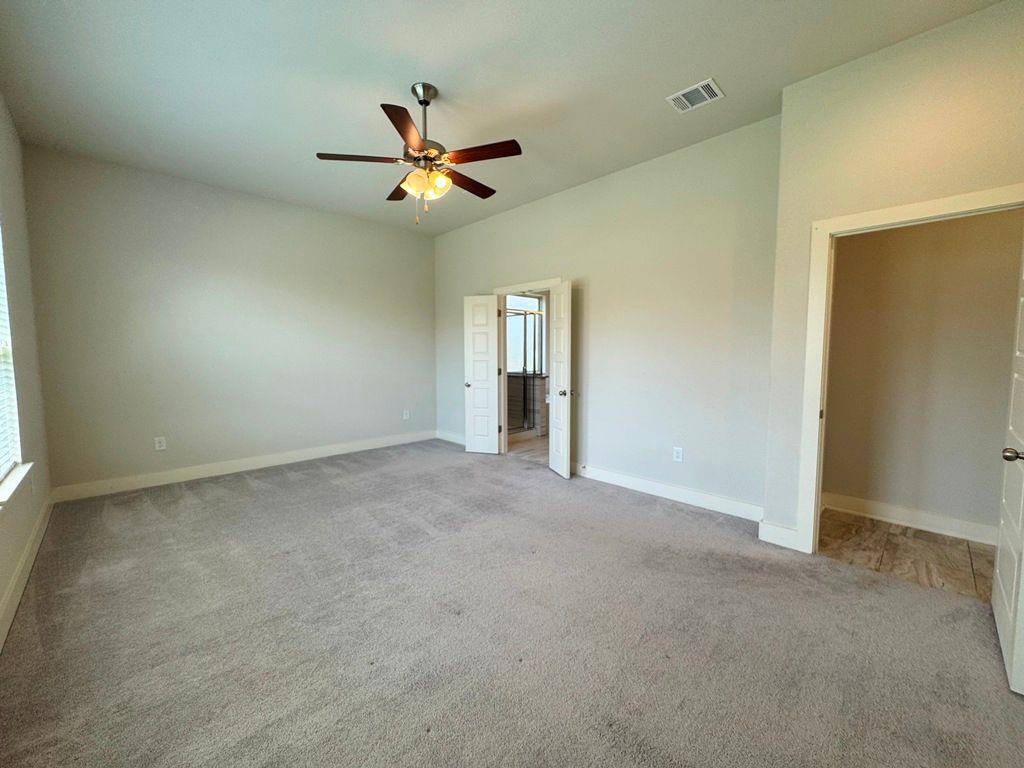12008 Reindeer Dr, Austin, TX 78754