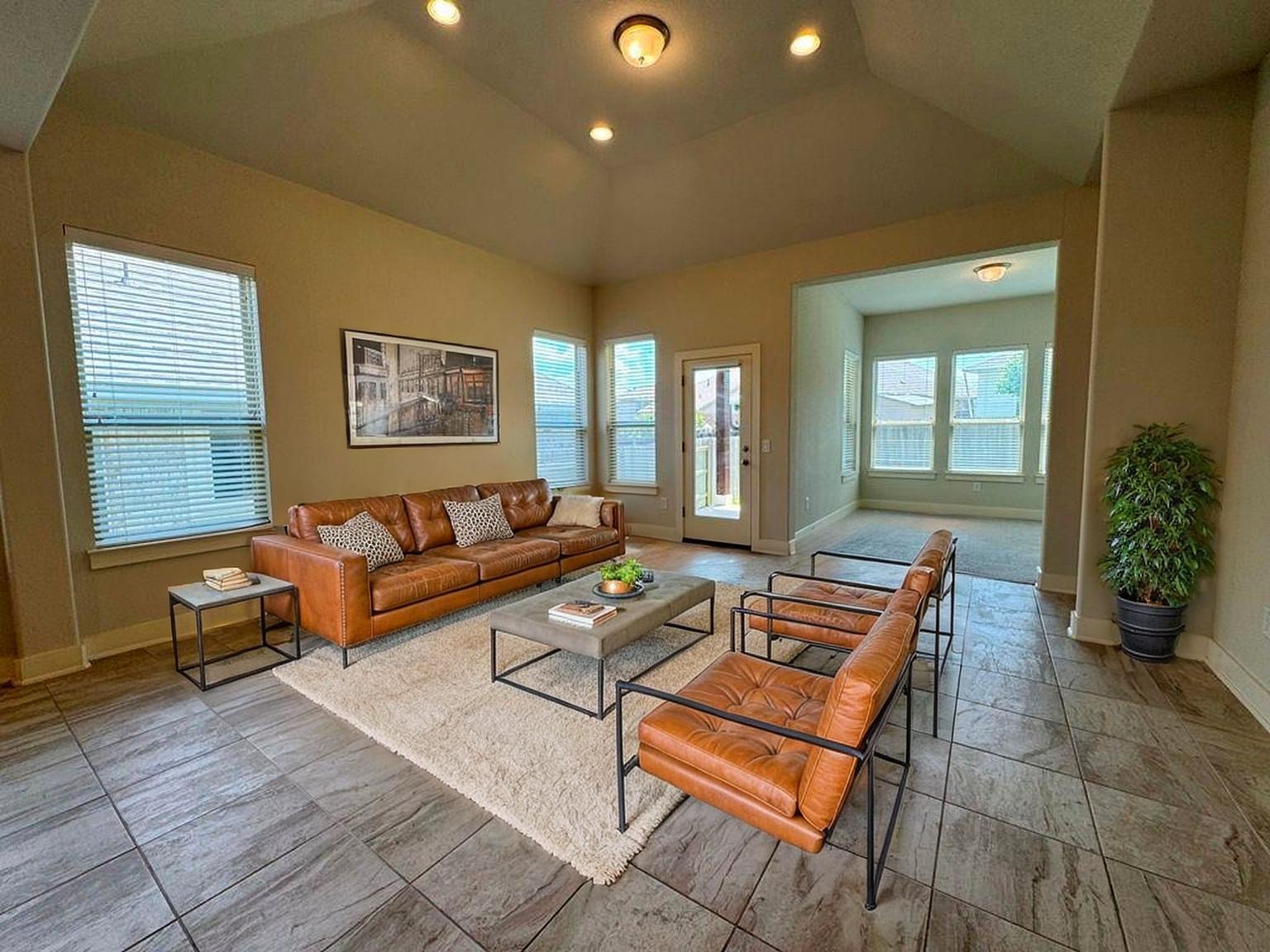 12008 Reindeer Dr, Austin, TX 78754