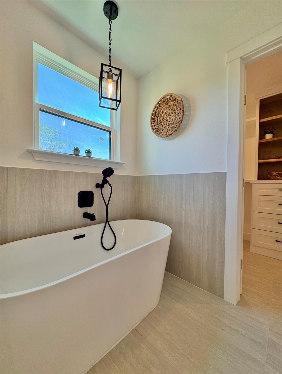 1300 Private Road 7037, Lexington, TX 78947