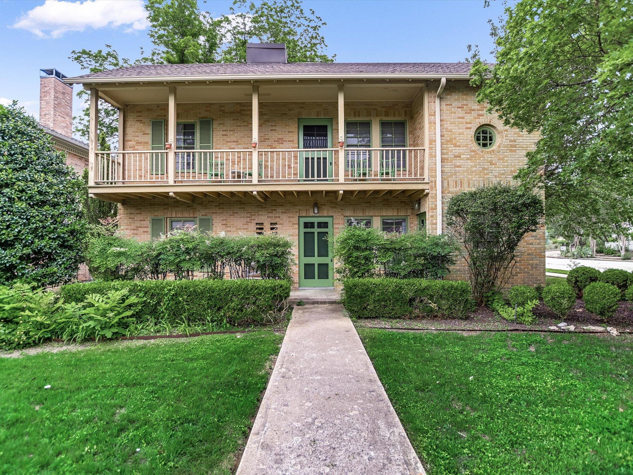 501 Carolyn Ave, Austin, TX 78705