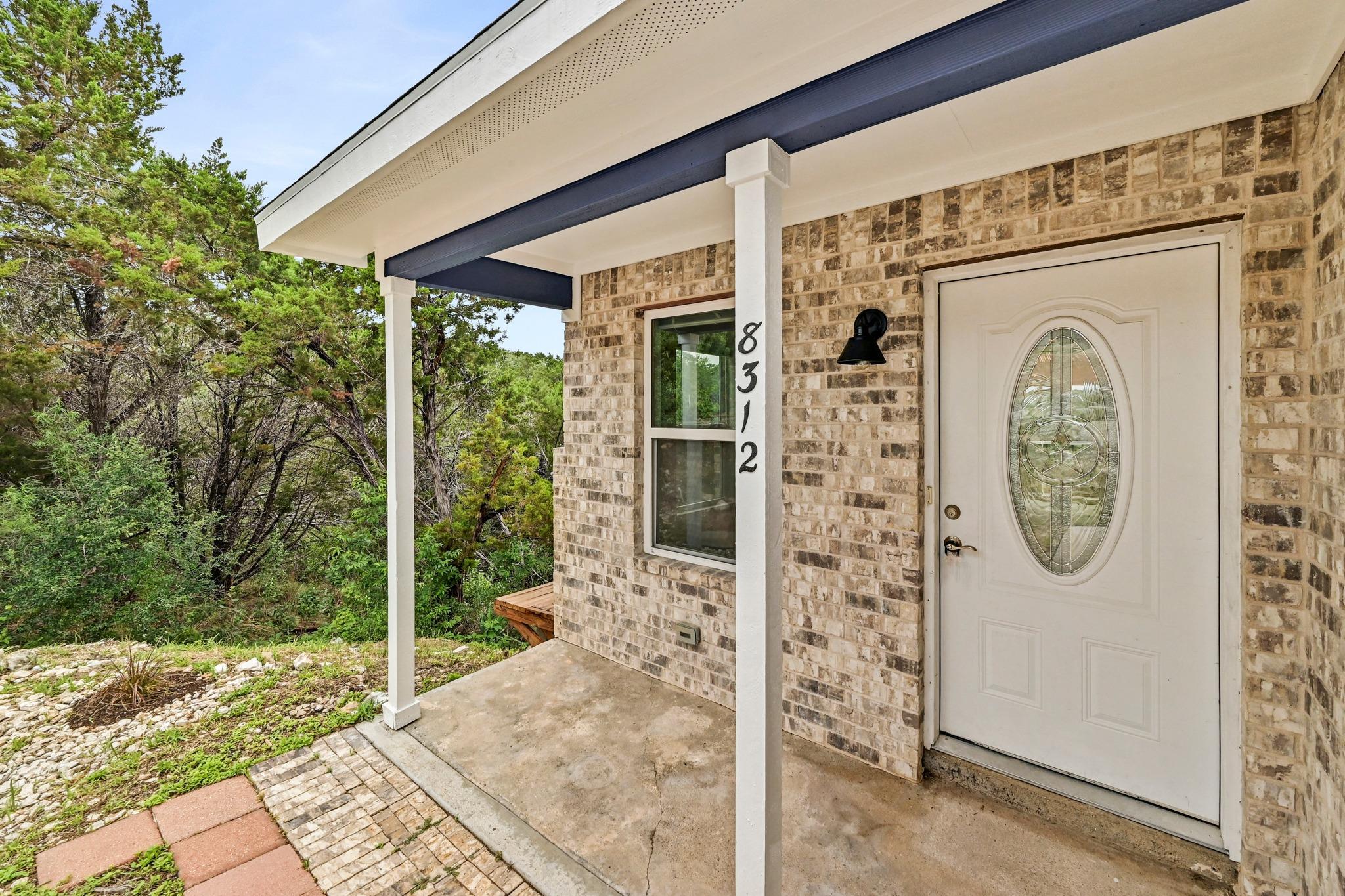 8312 S Timber Trl S, Lago Vista, TX 78645