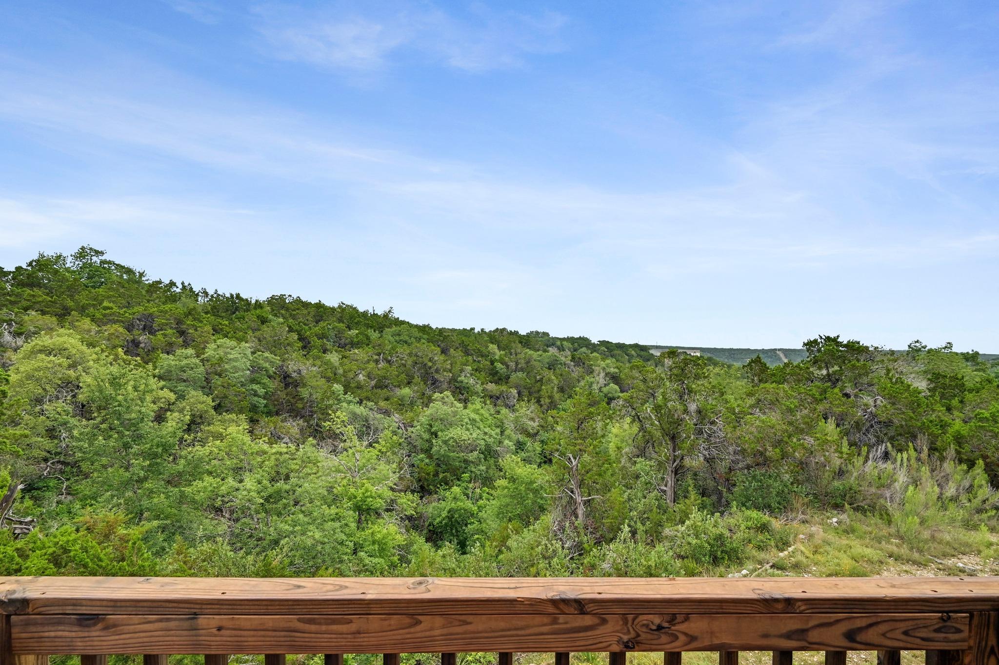 8312 S Timber Trl S, Lago Vista, TX 78645