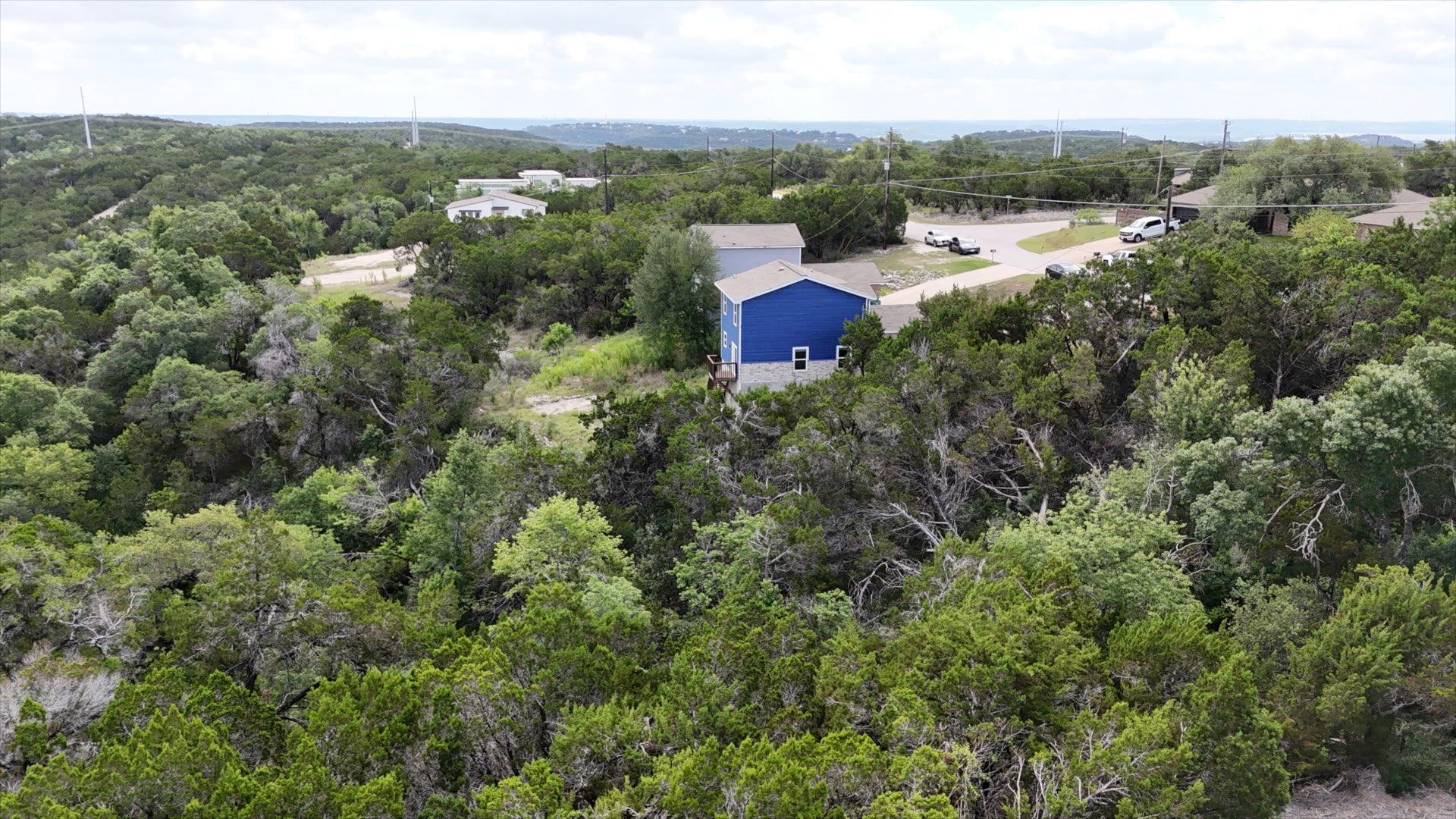 8312 S Timber Trl S, Lago Vista, TX 78645