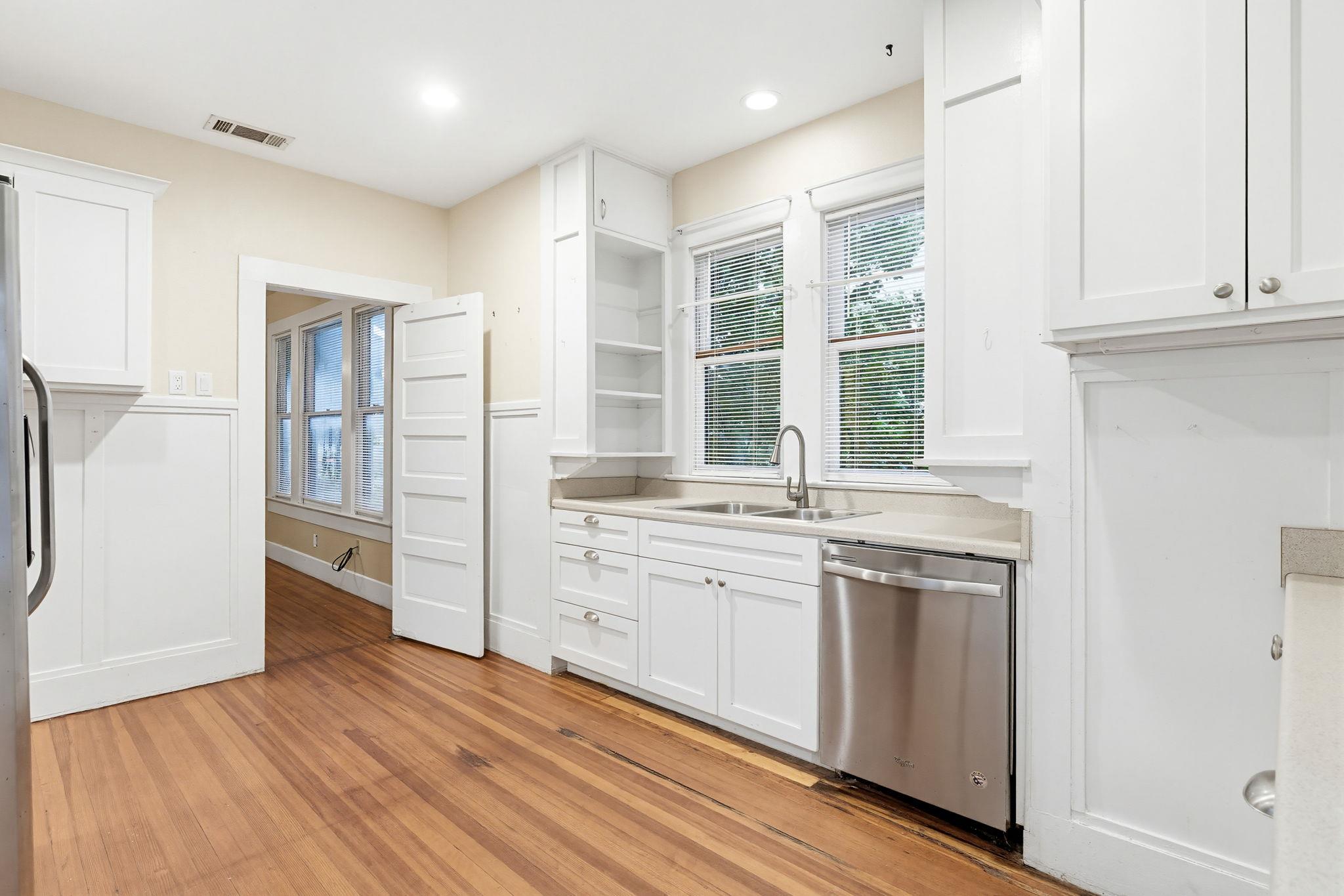 1301 Taylor St, Lampasas, TX 76550
